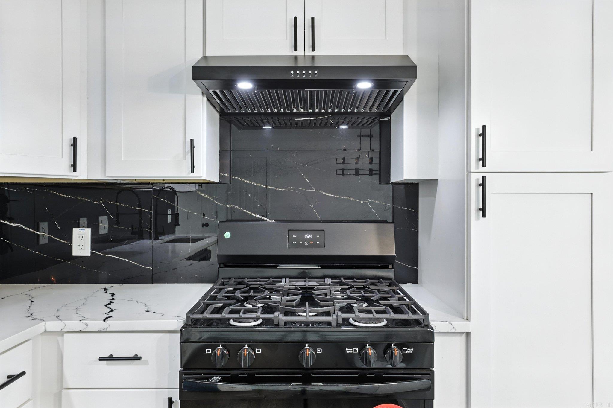 43 S Wakefield Drive