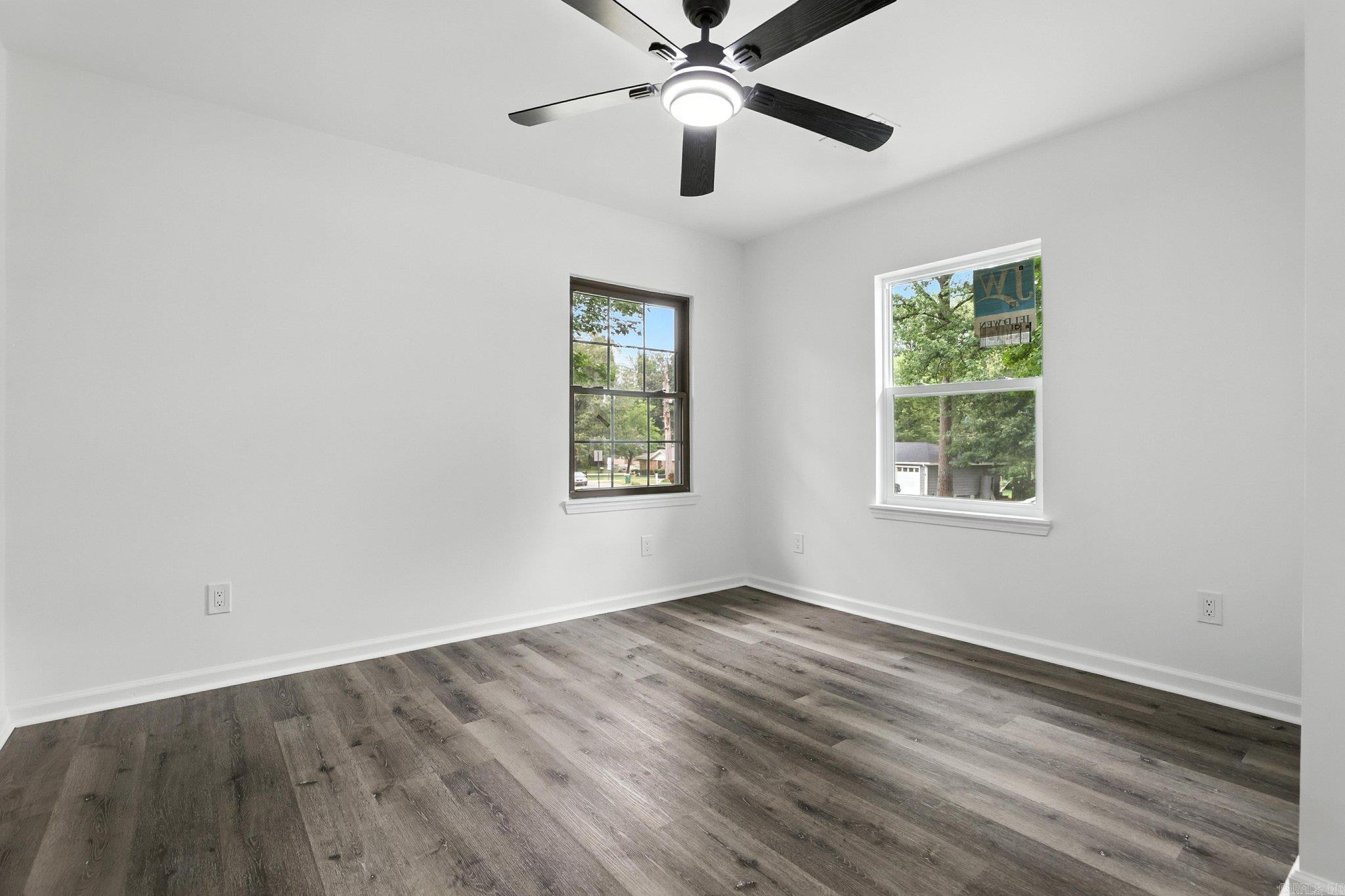 43 S Wakefield Drive