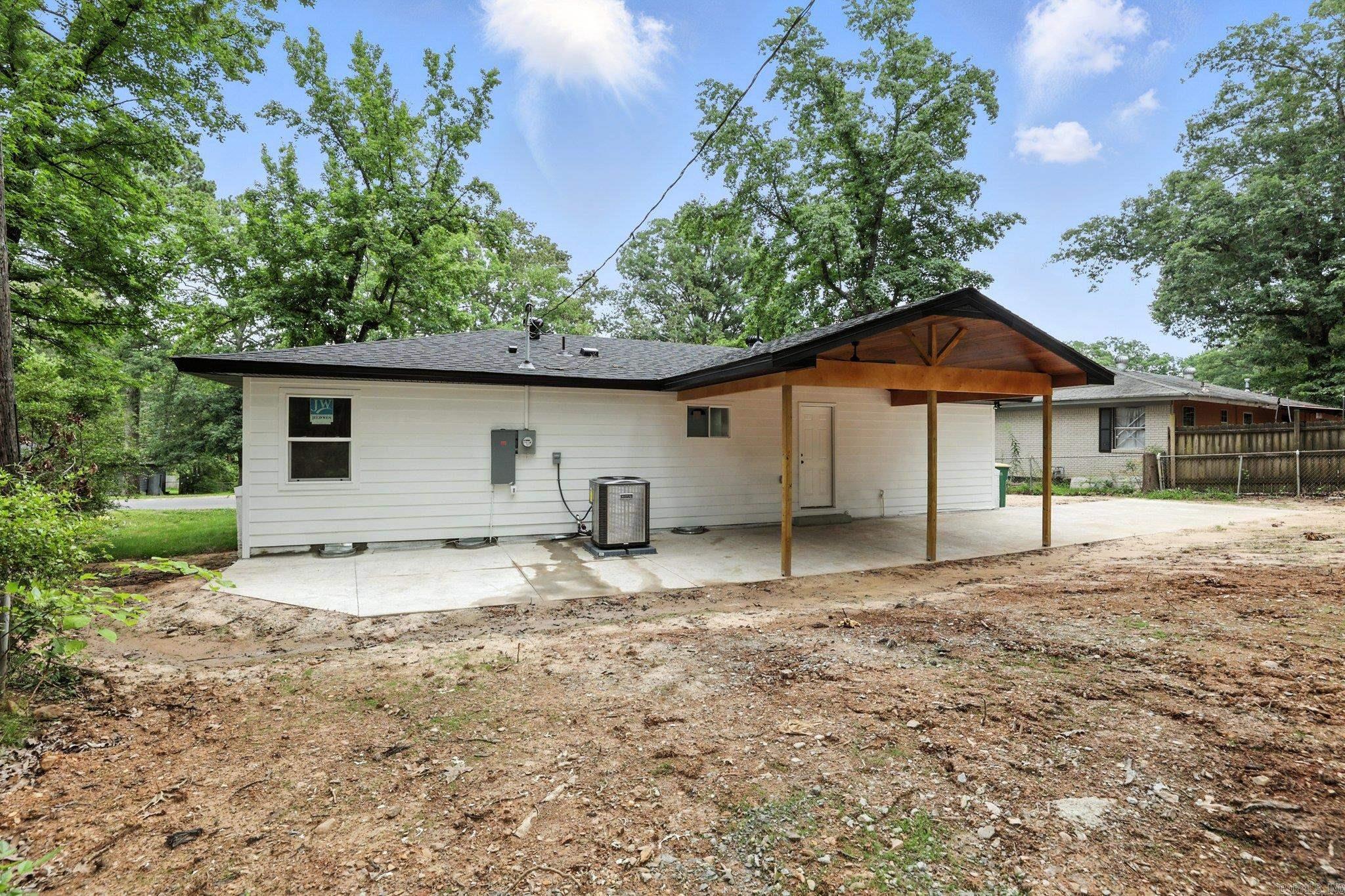 43 S Wakefield Drive