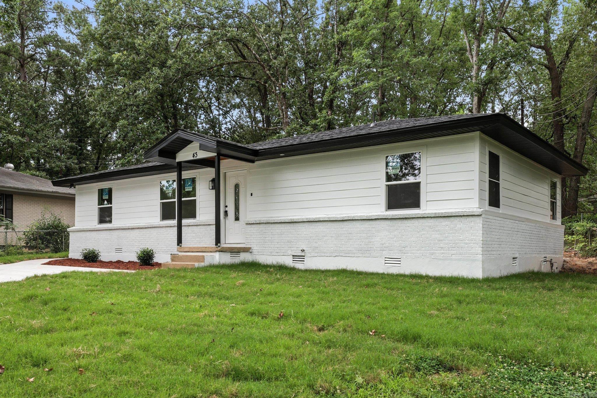 43 S Wakefield Drive