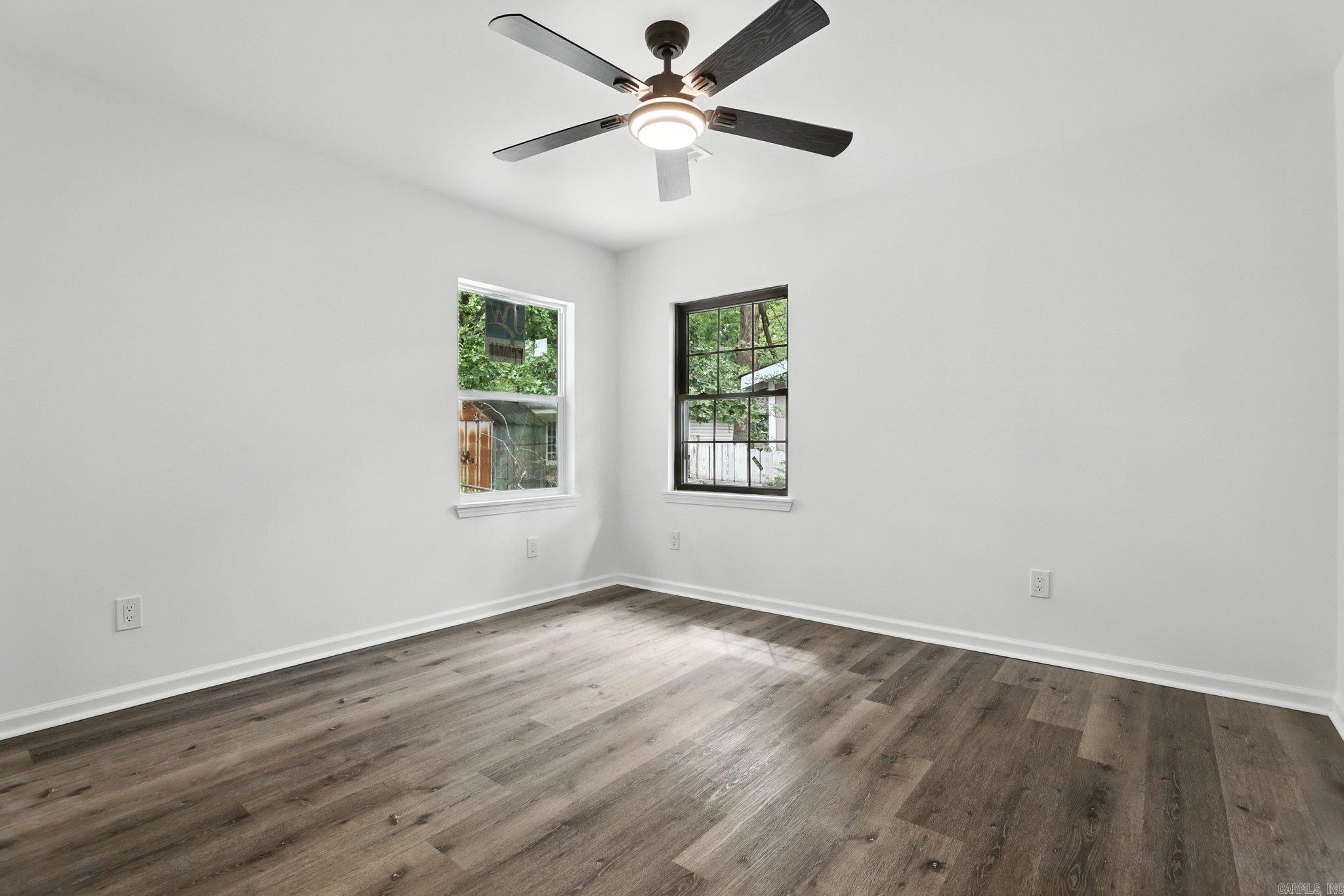 43 S Wakefield Drive