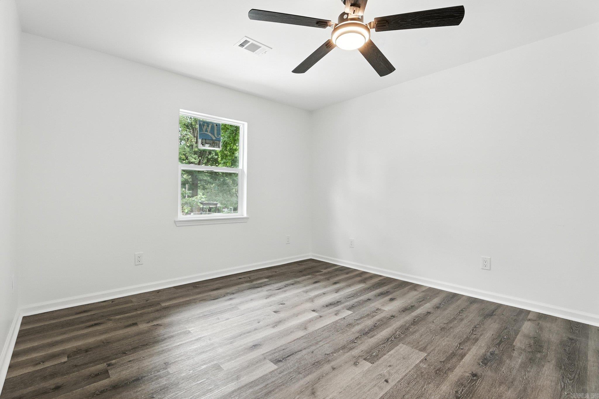 43 S Wakefield Drive