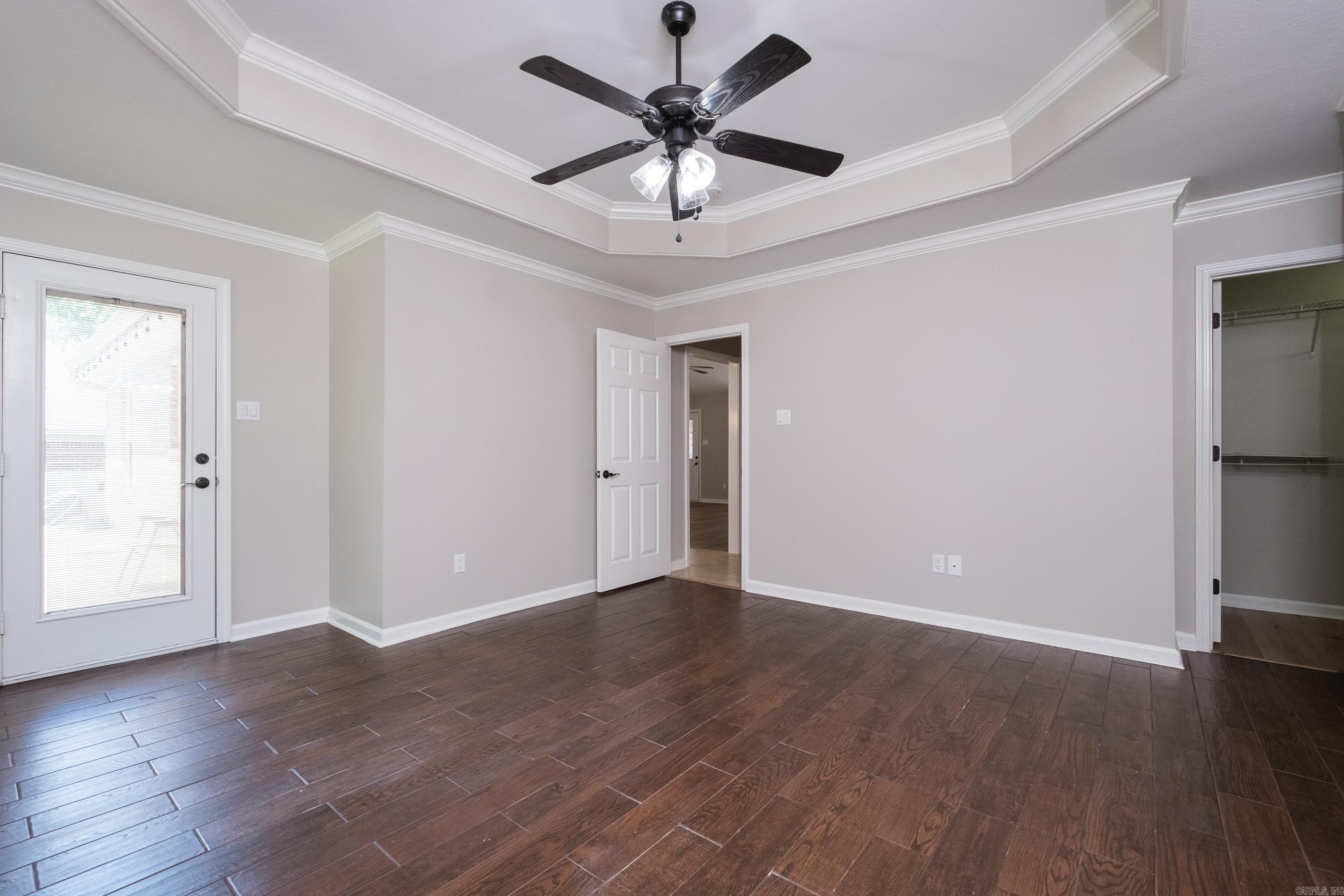 124 Cross Creek Drive