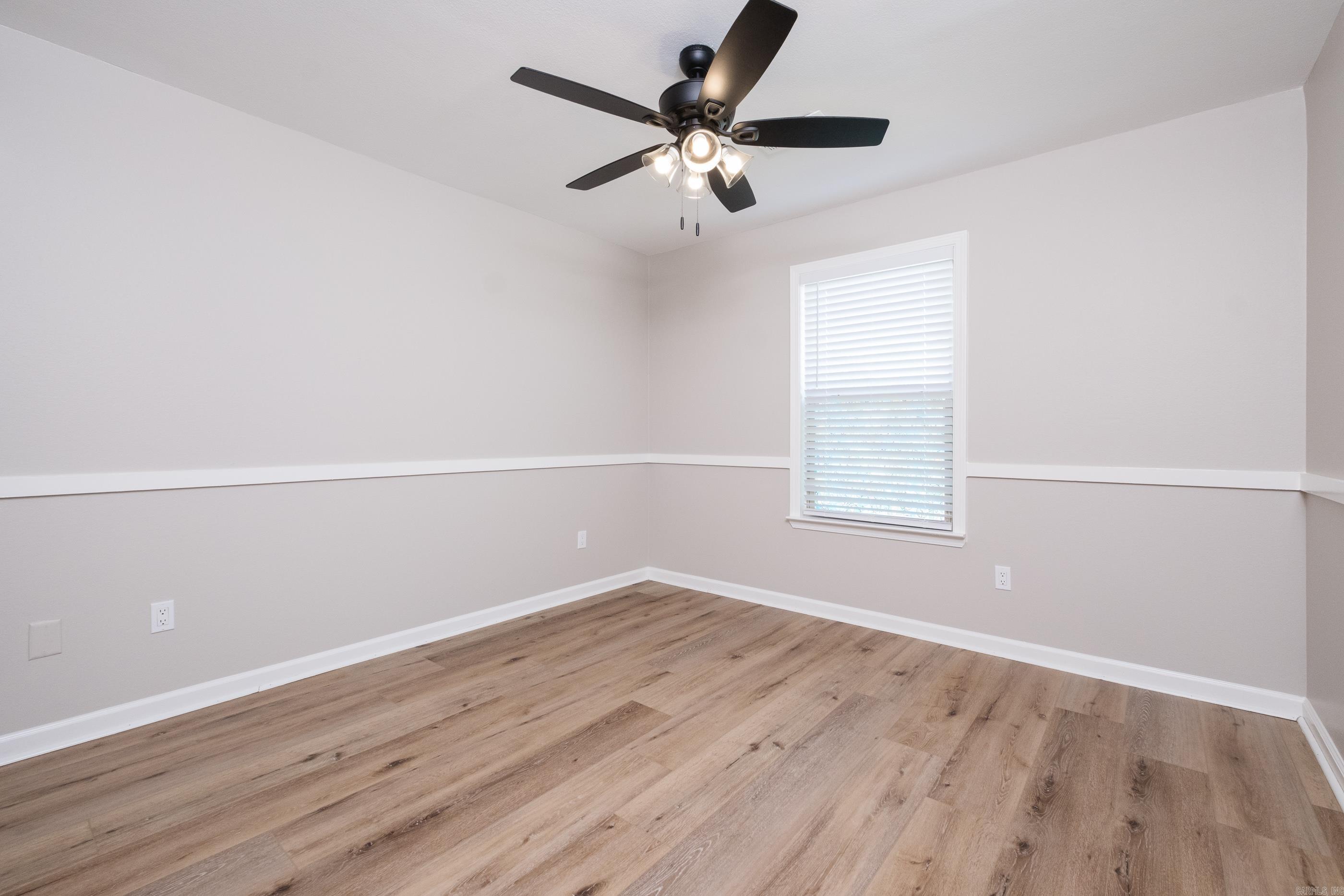 124 Cross Creek Drive