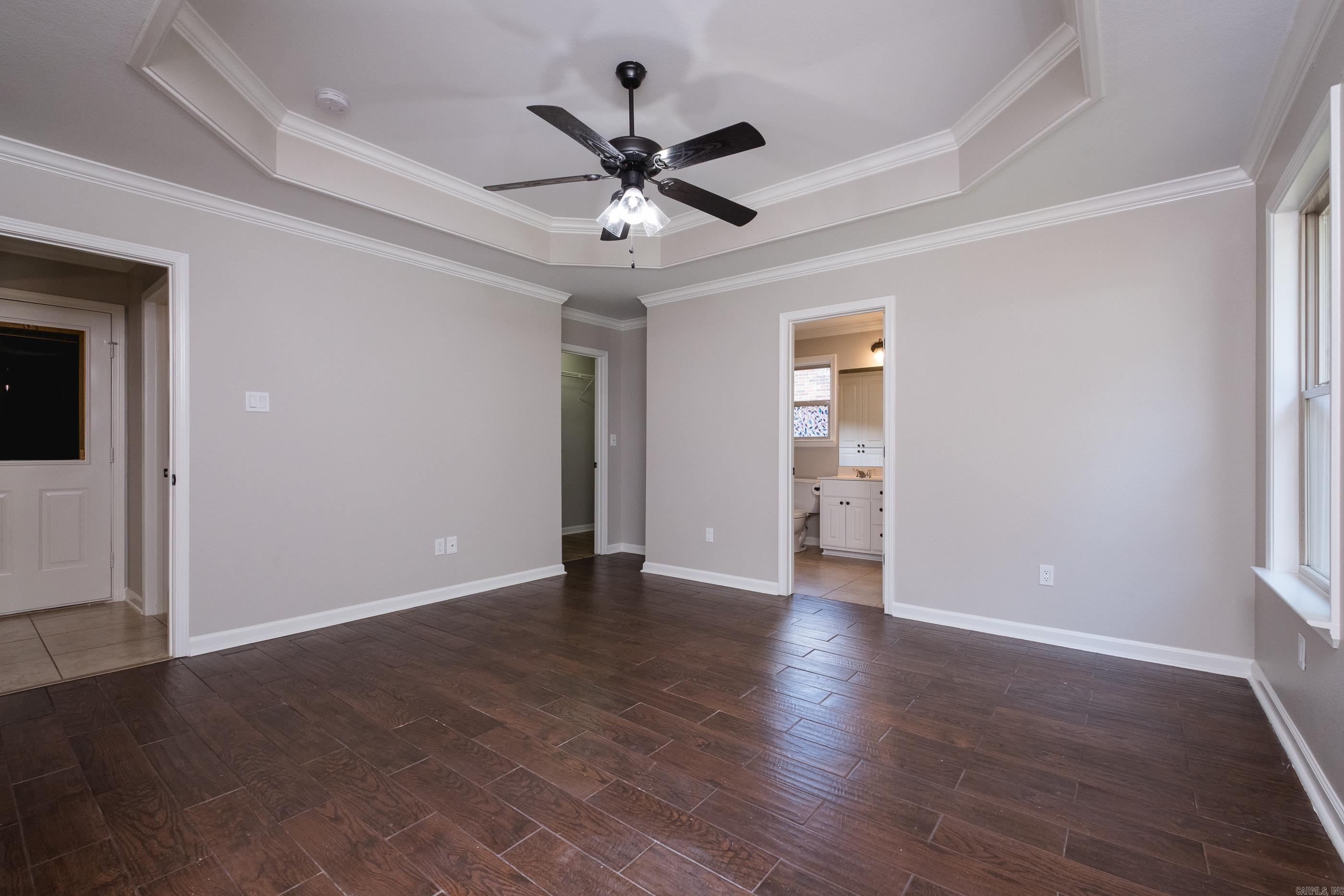 124 Cross Creek Drive