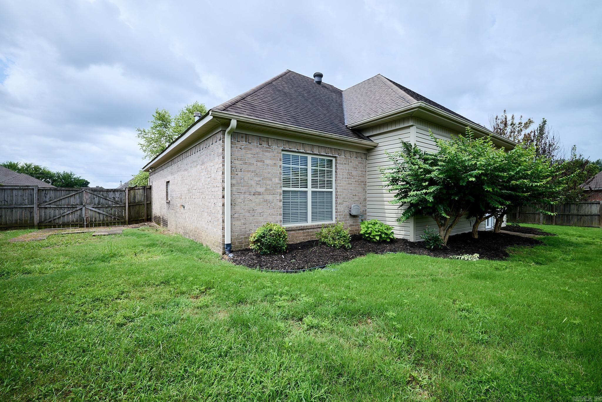 6098 PIERCE MANSE LOOP