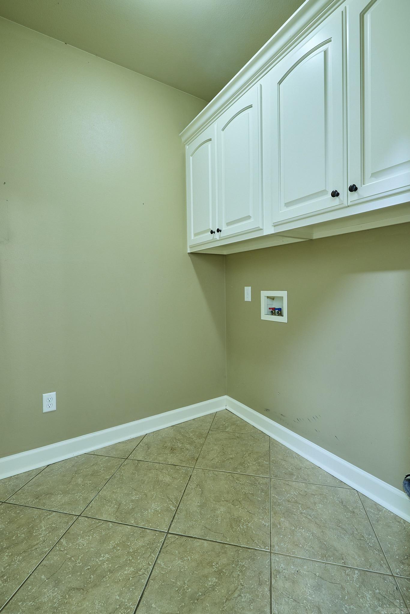 6098 PIERCE MANSE LOOP