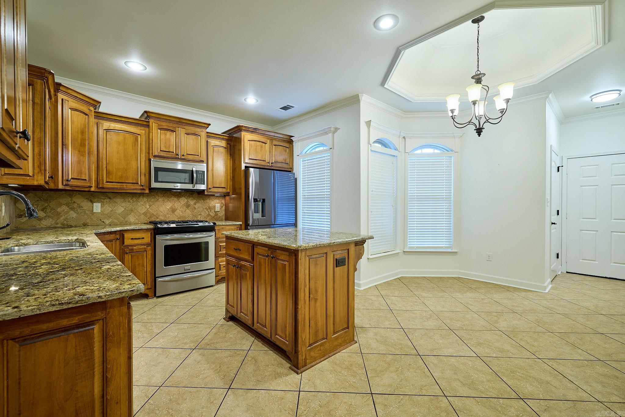 6098 PIERCE MANSE LOOP