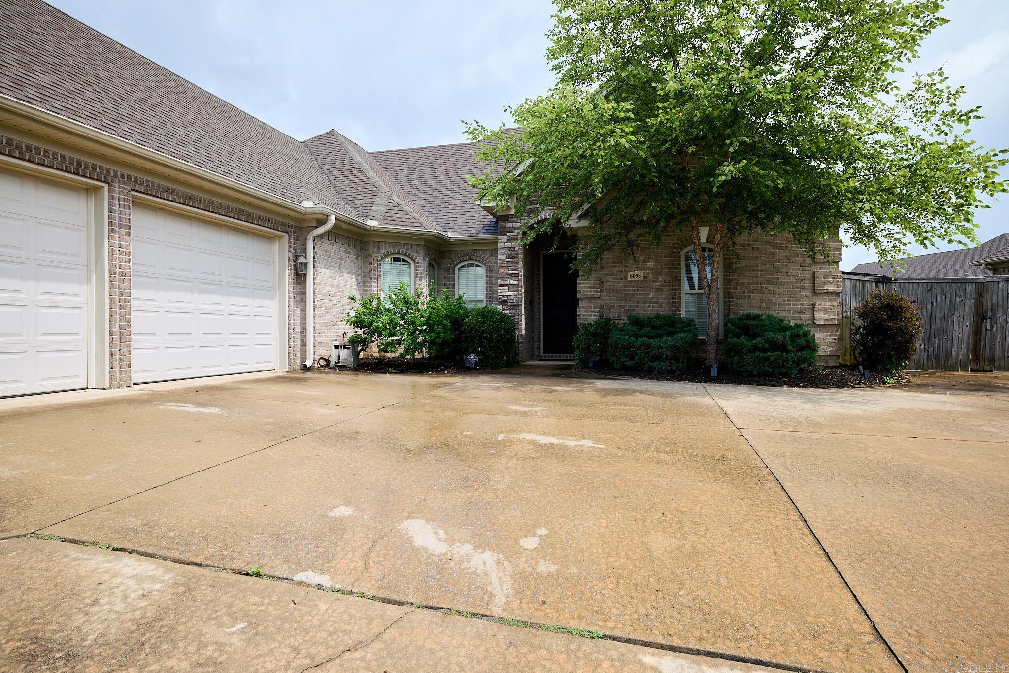 6098 PIERCE MANSE LOOP