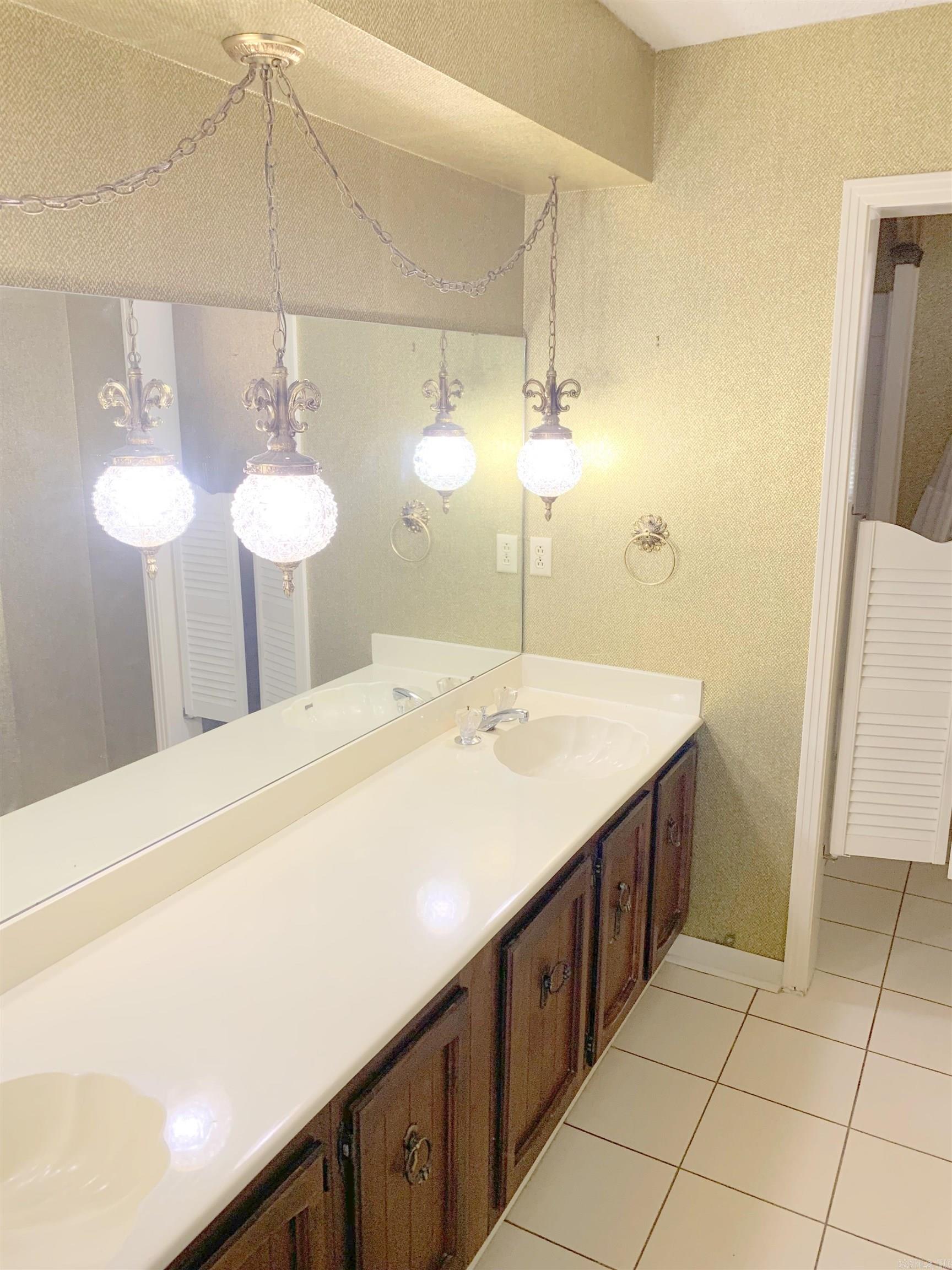 401 55Th Terrace Drive