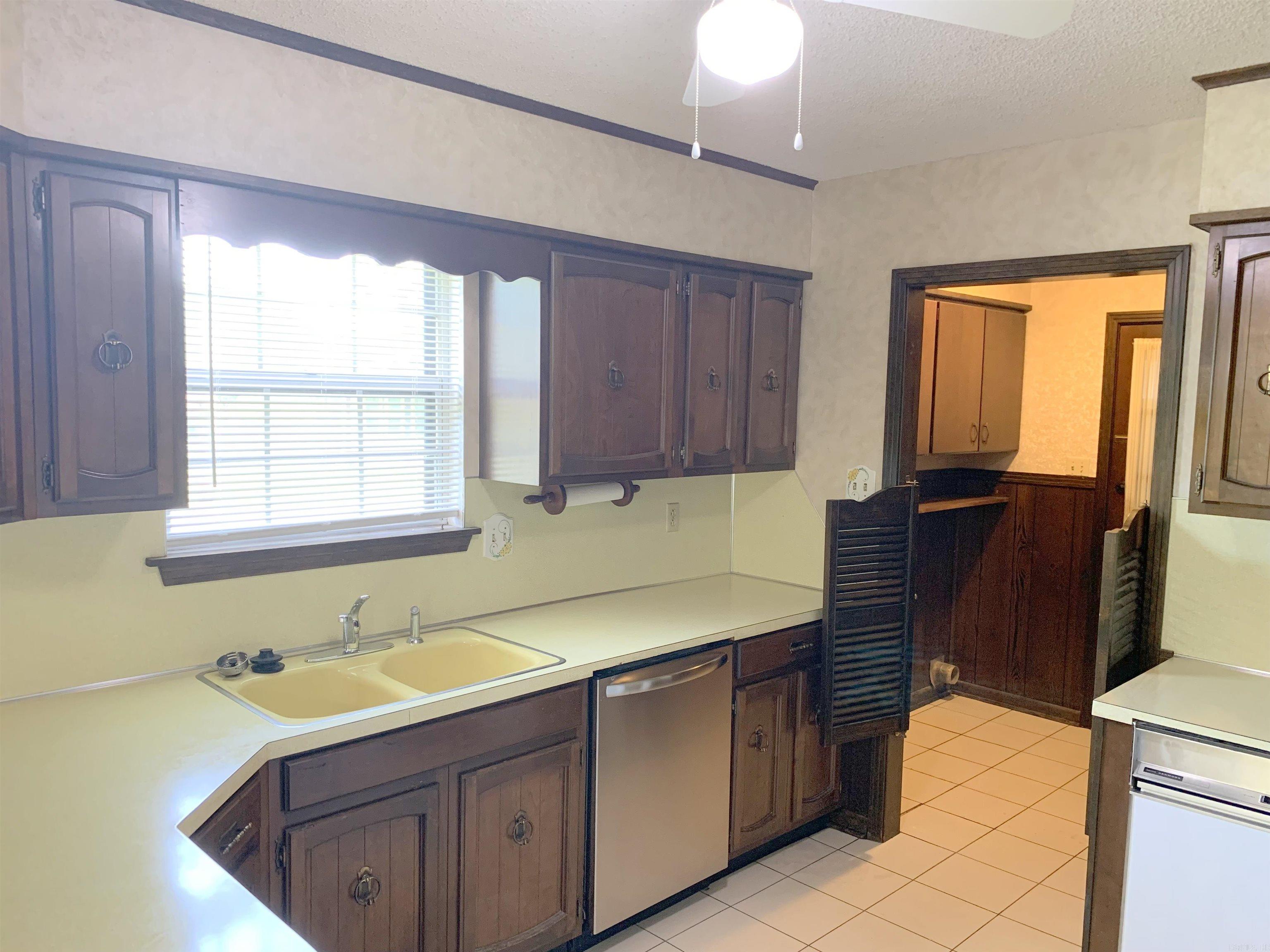 401 55Th Terrace Drive