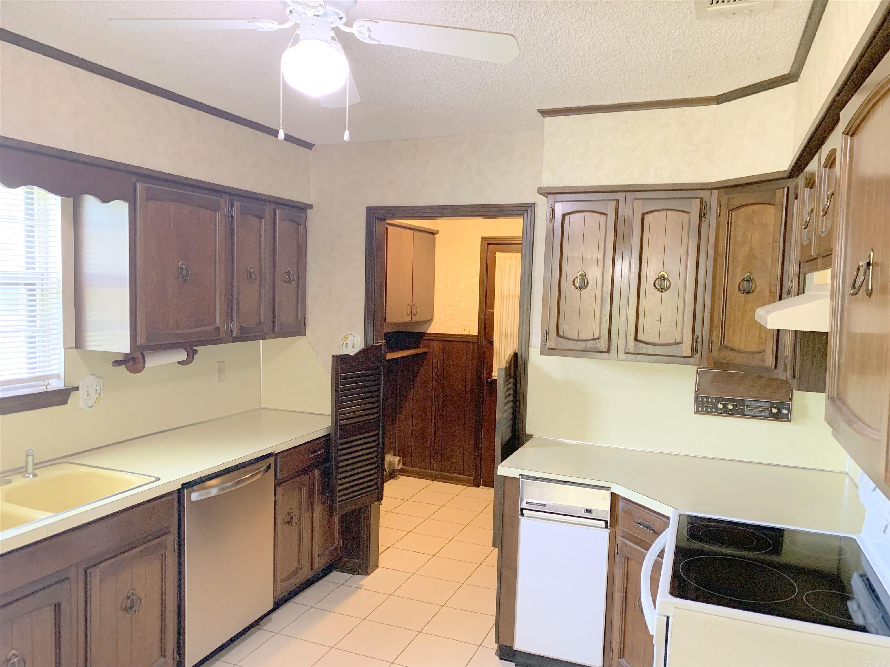 401 55Th Terrace Drive