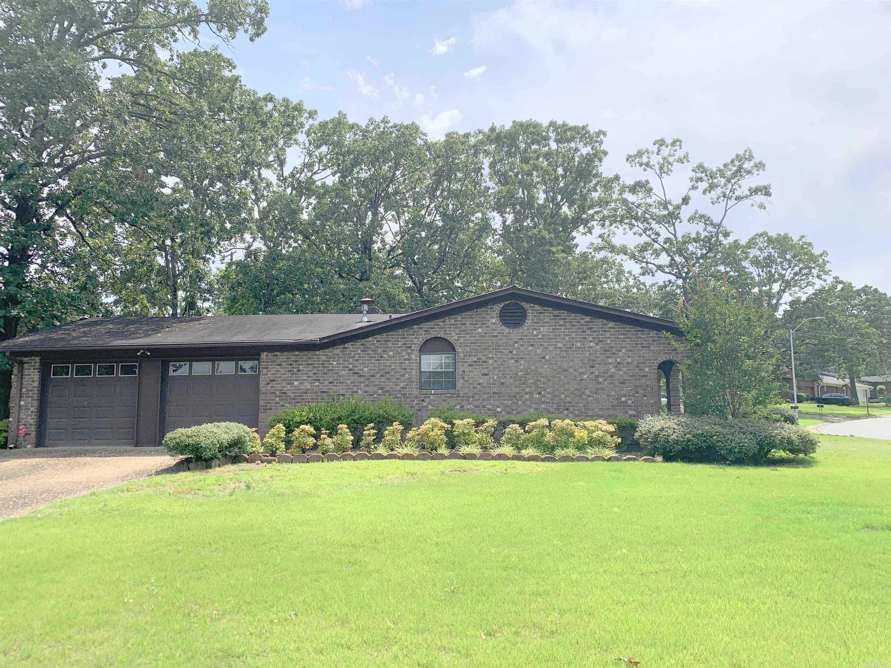 401 55Th Terrace Drive