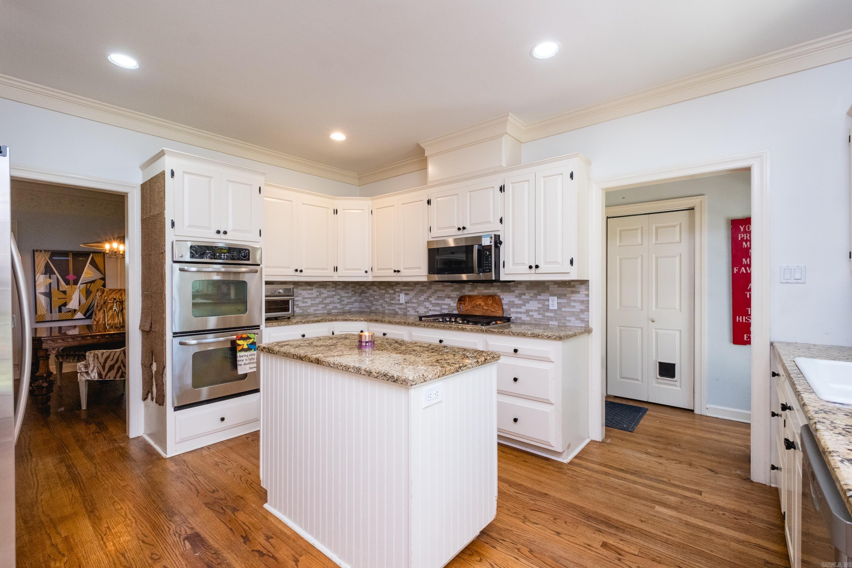 14220 Longtree Drive