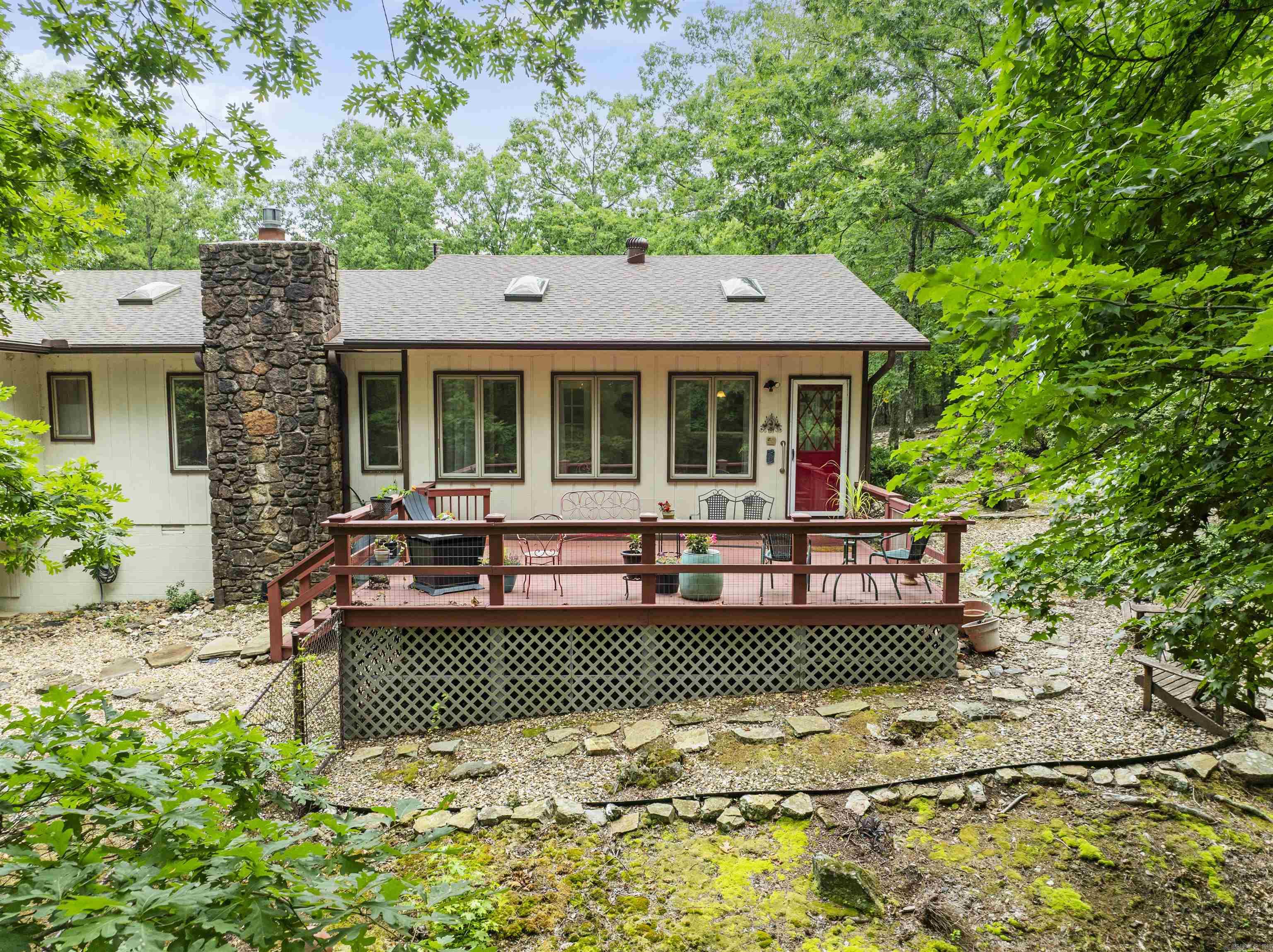 2 Tivisa Lane