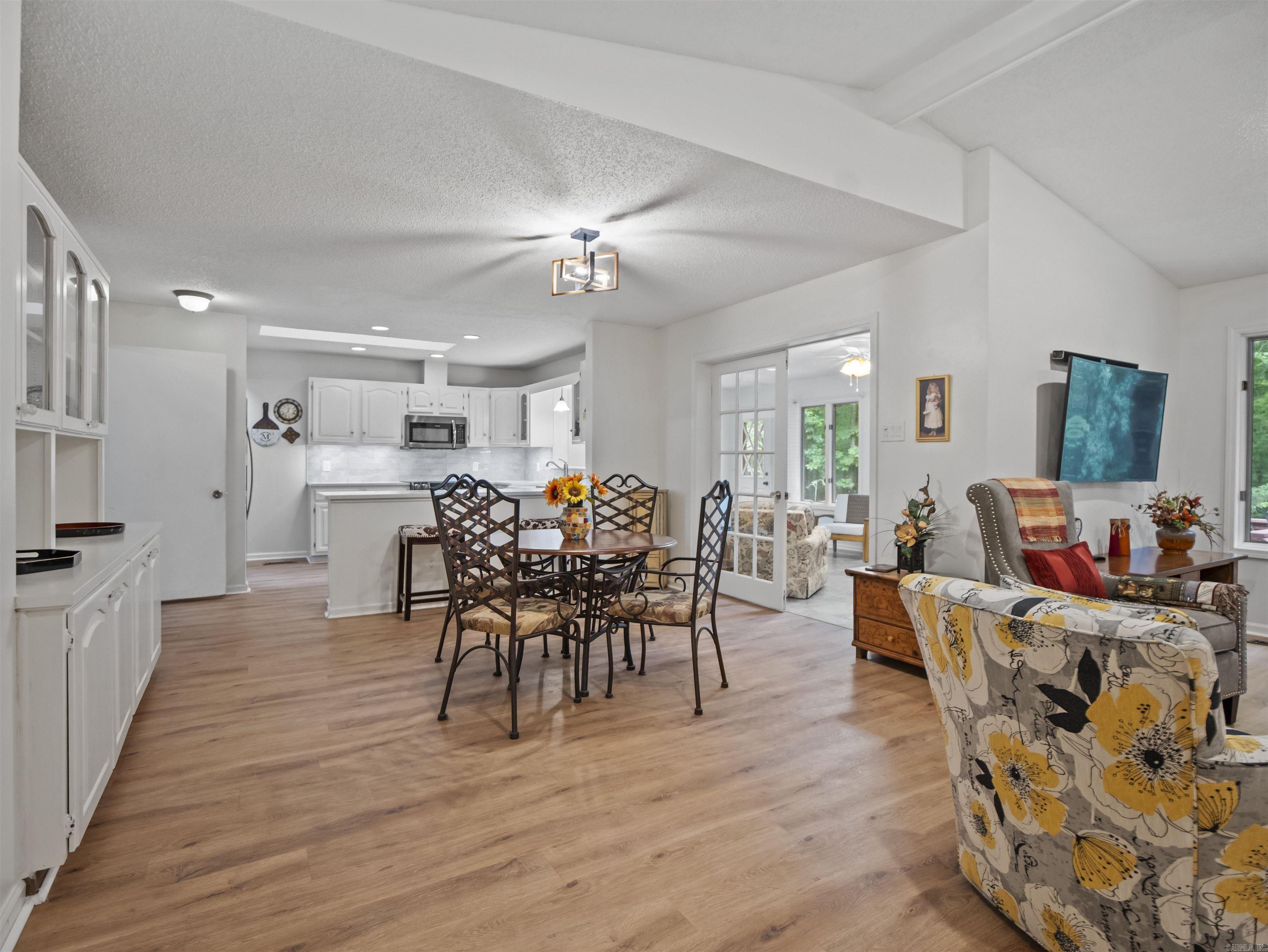 2 Tivisa Lane