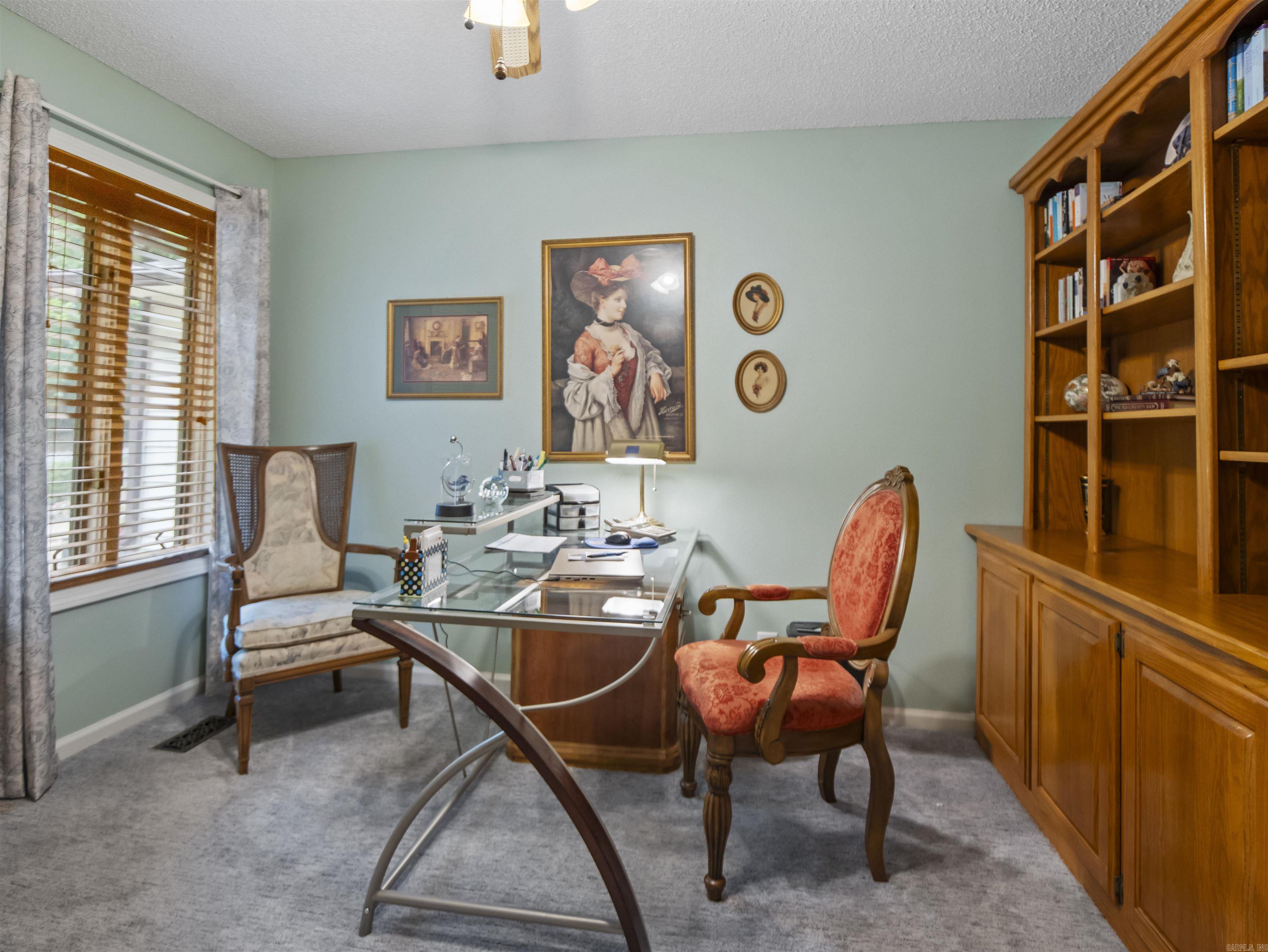 2 Tivisa Lane