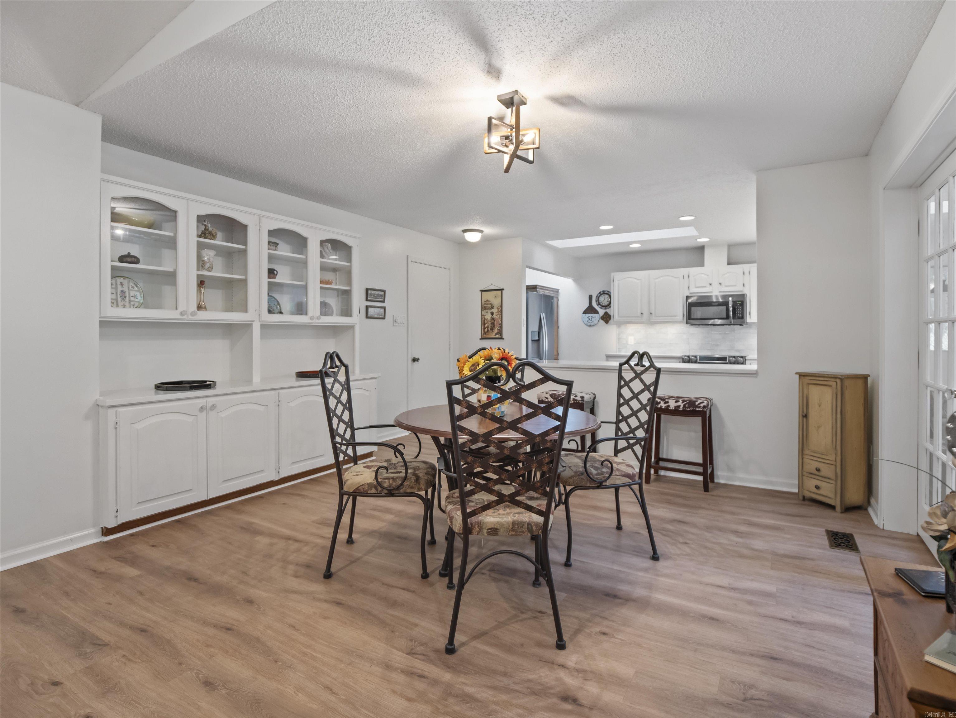 2 Tivisa Lane