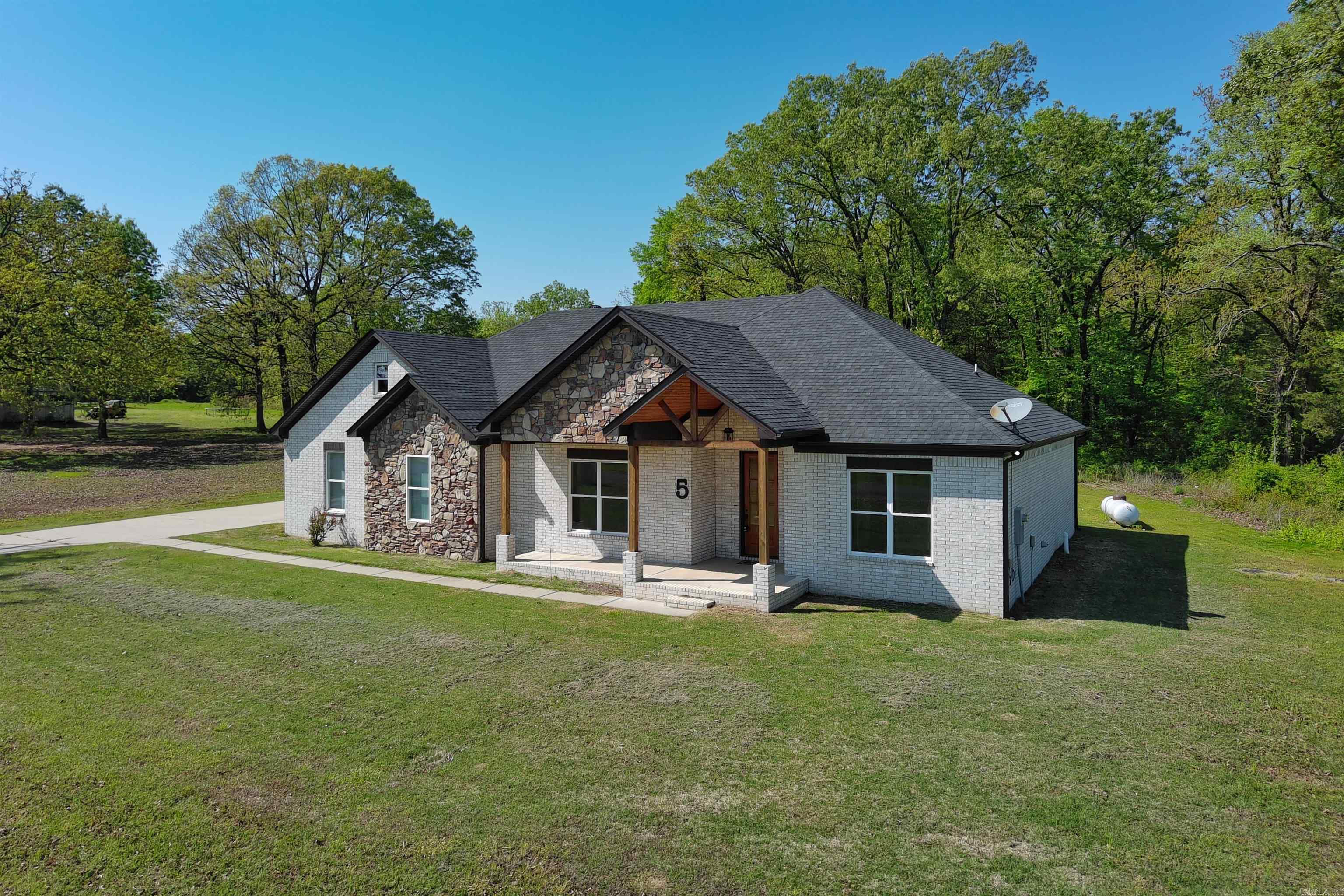 5 Hargrove Road