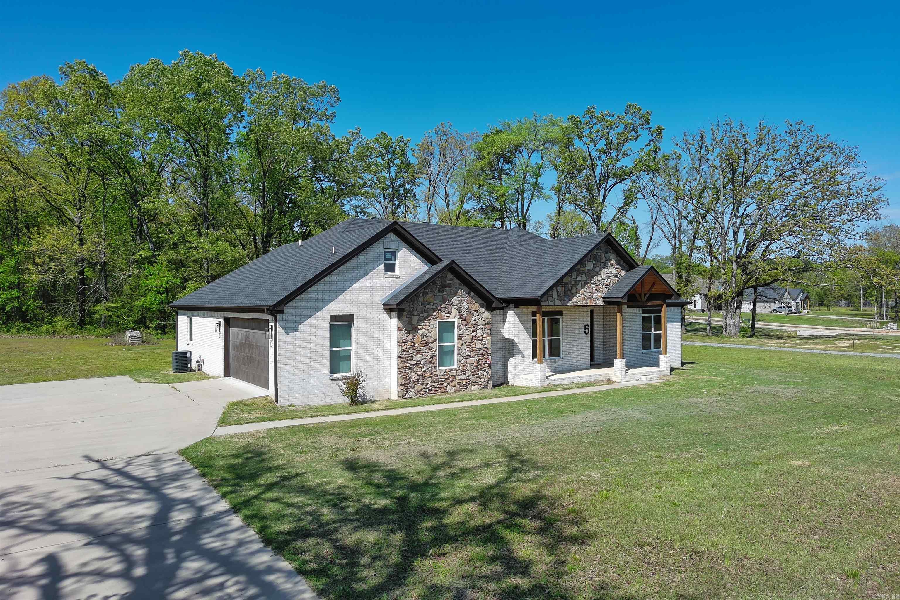 5 Hargrove Road