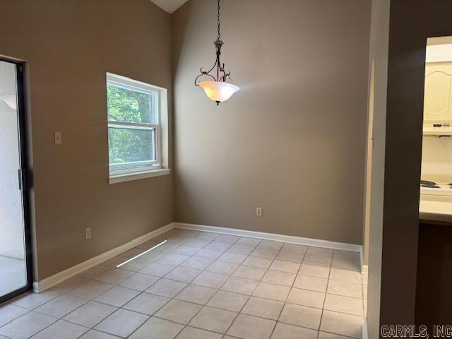 301 Kings Row Dr #206