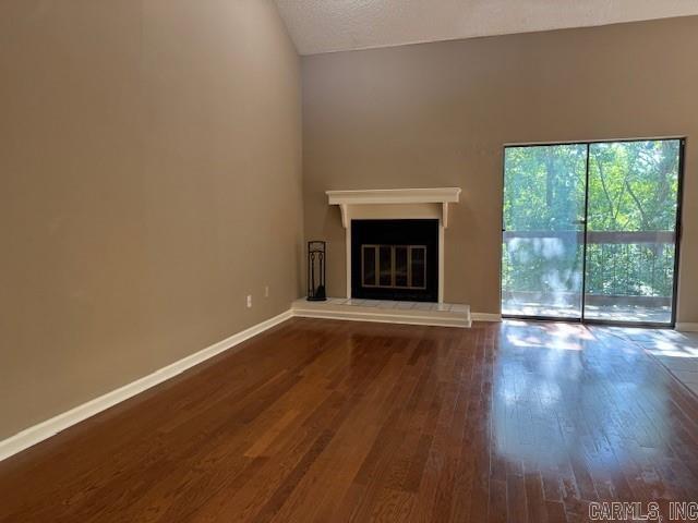 301 Kings Row Dr #206