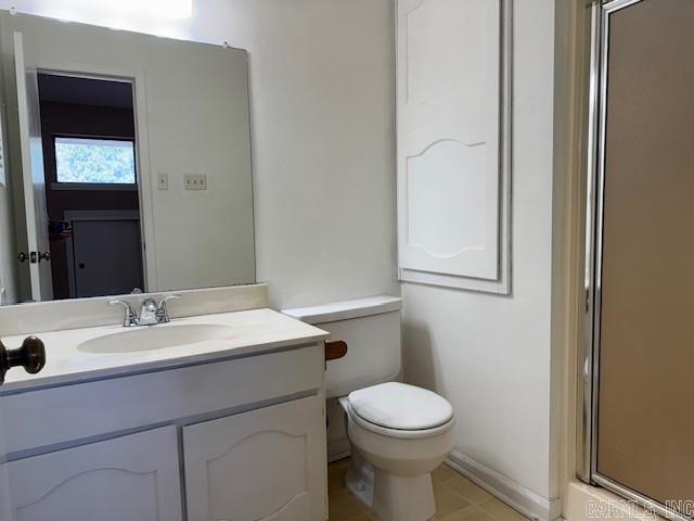 301 Kings Row Dr #206