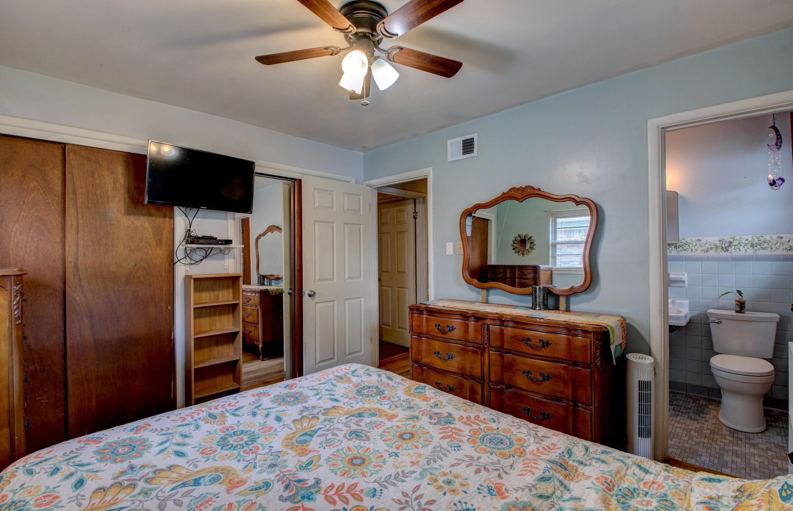111 Greenland Cove