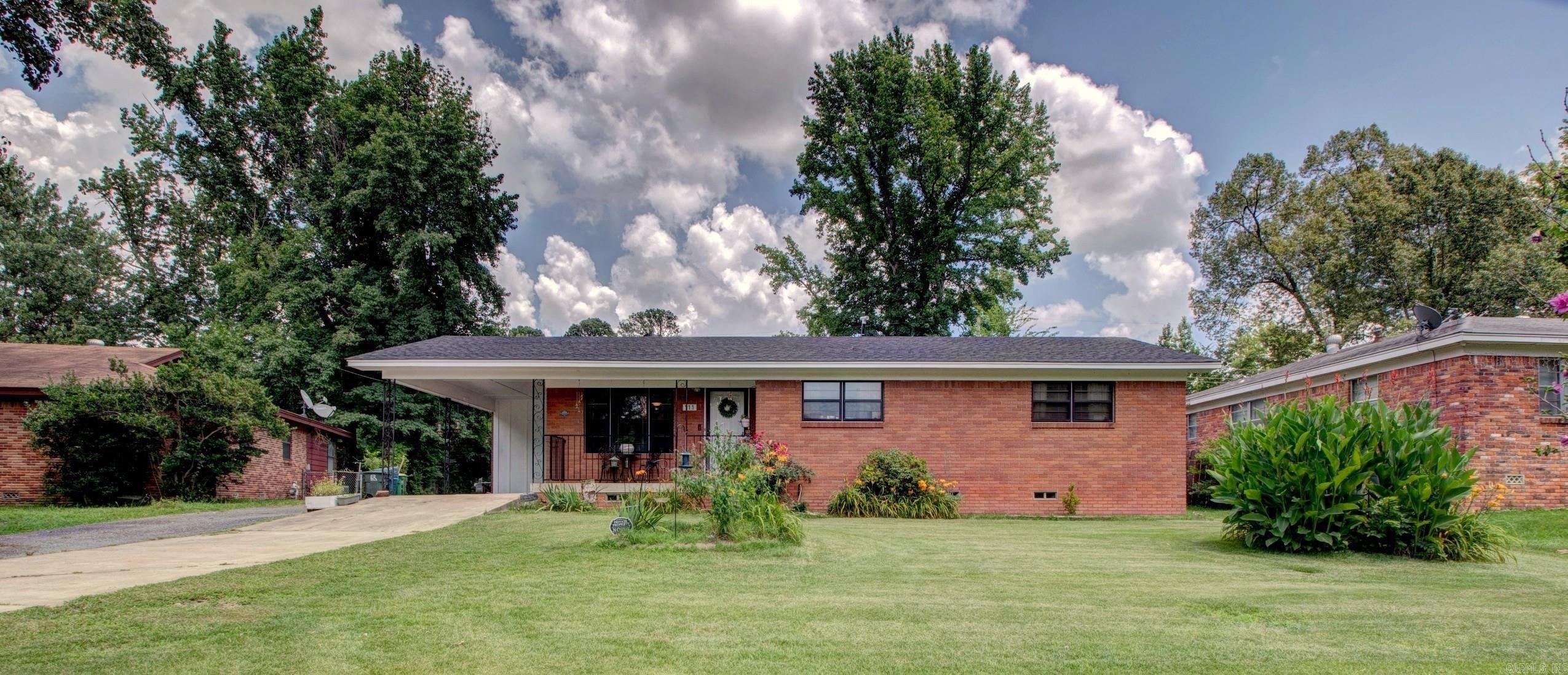 111 Greenland Cove