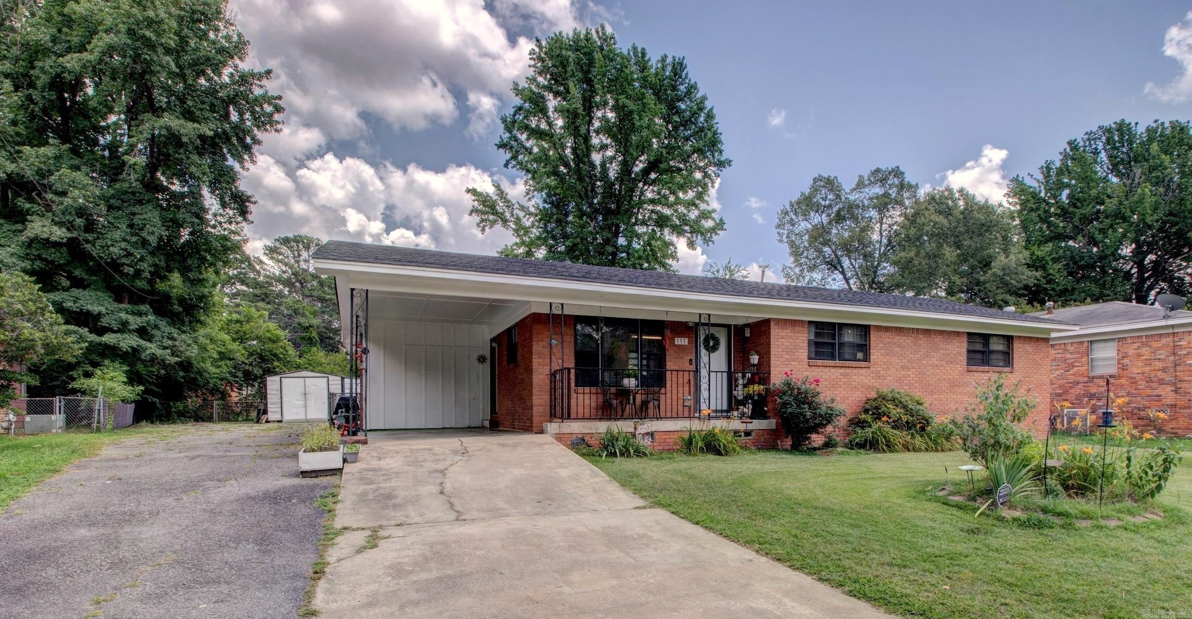 111 Greenland Cove