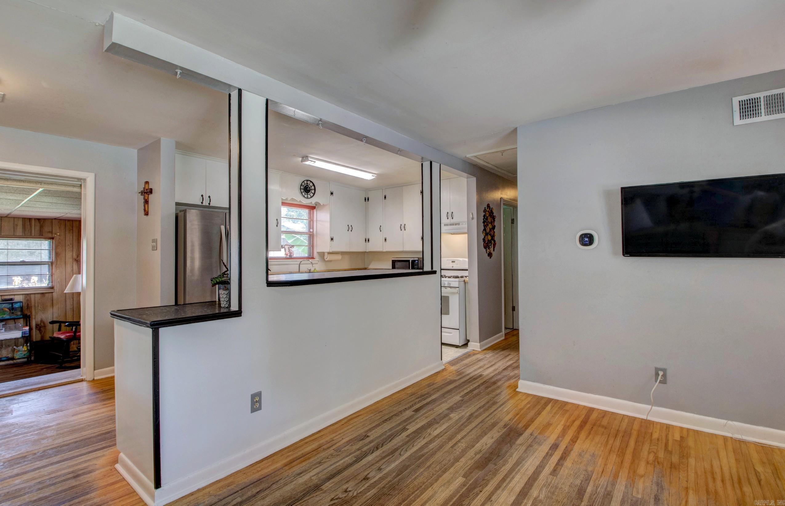 111 Greenland Cove