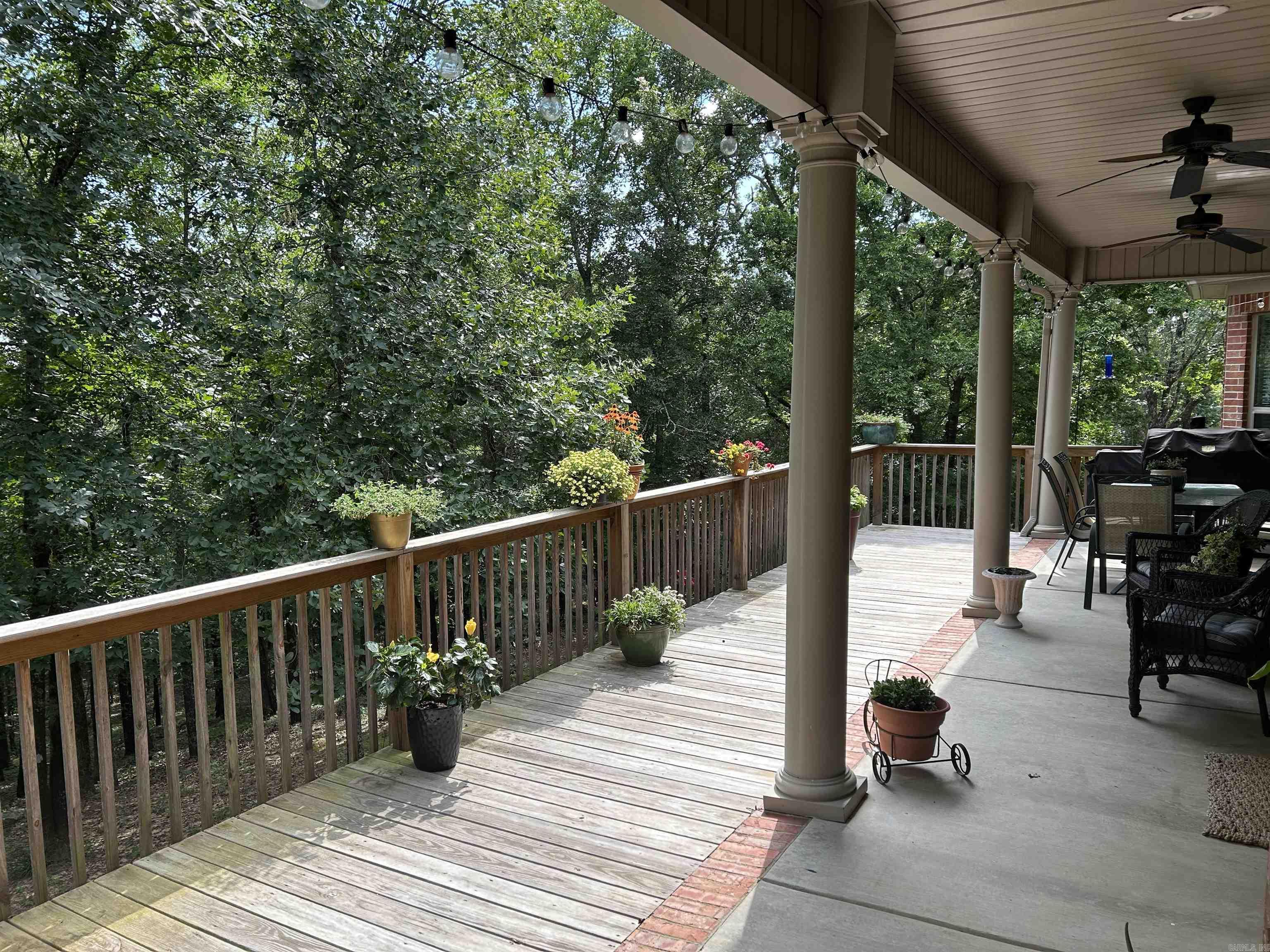 49 Caddo Drive