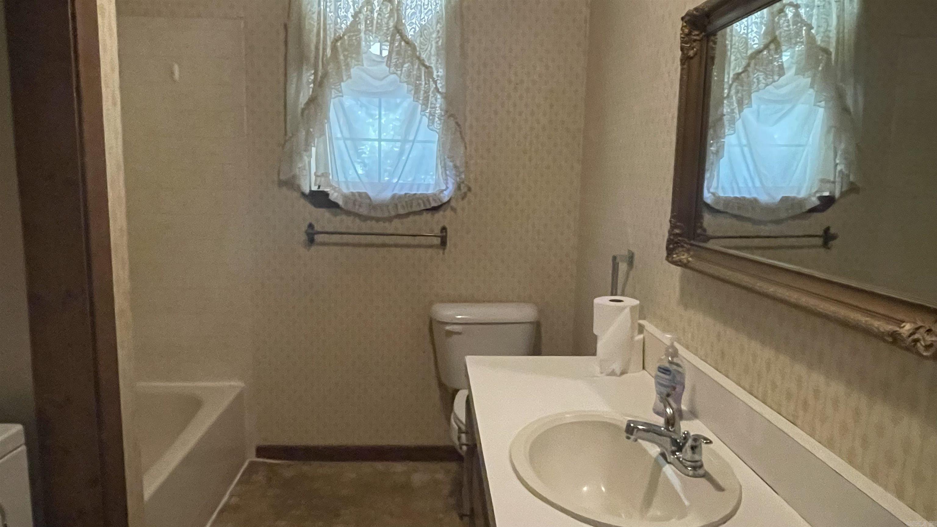 1909 Fernwood Cove