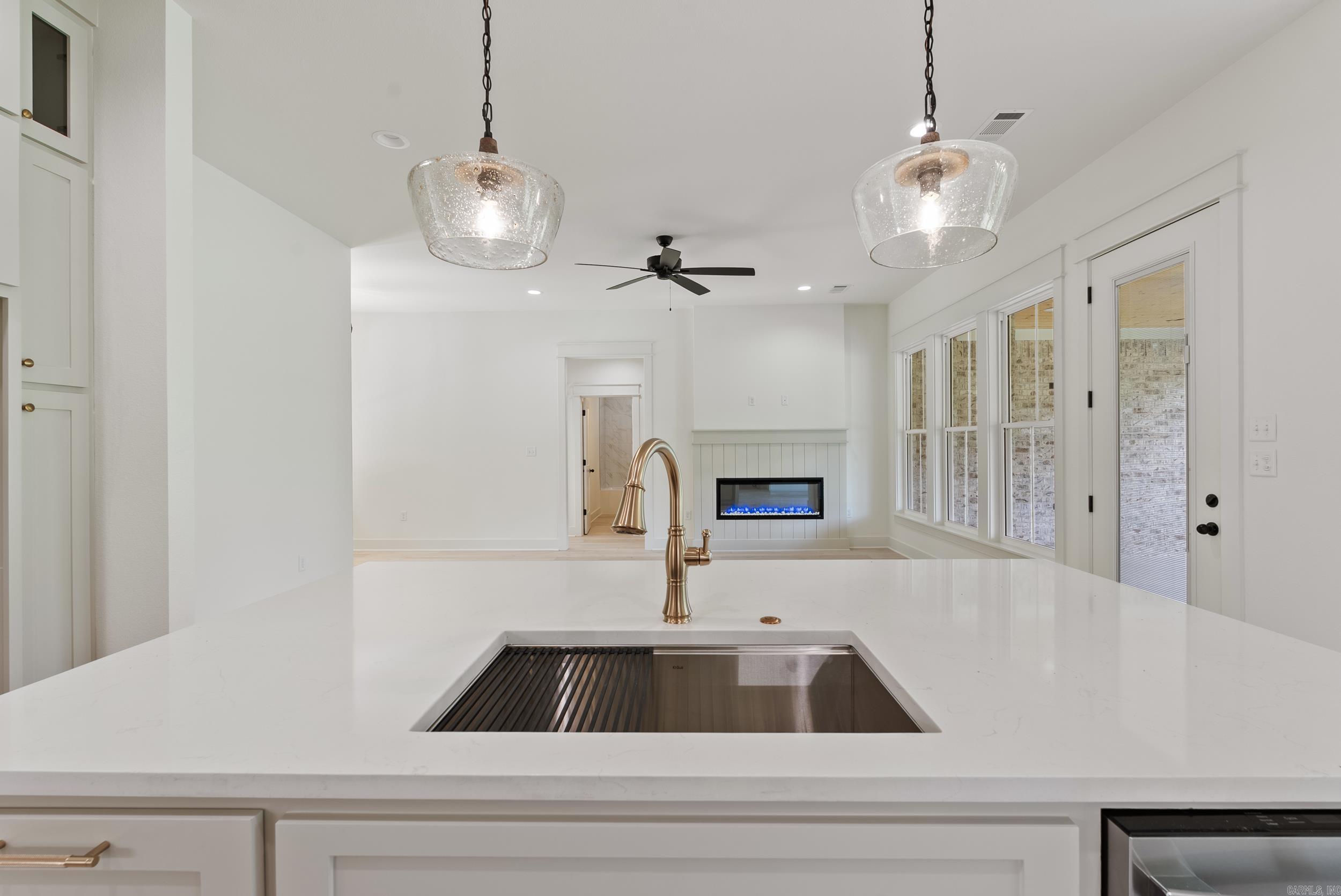 3 Cardin Cove
