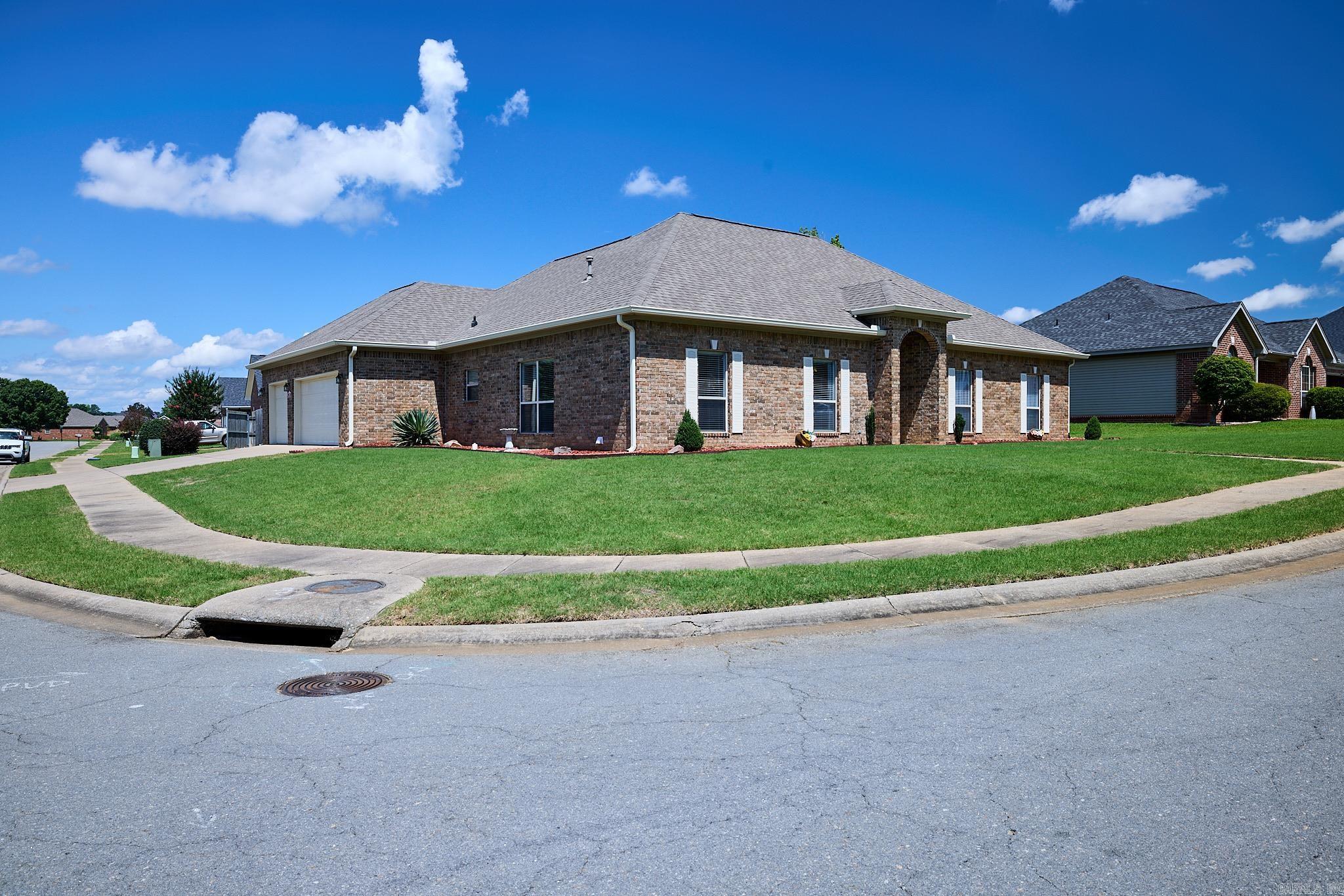 4116 Wildflower Lane