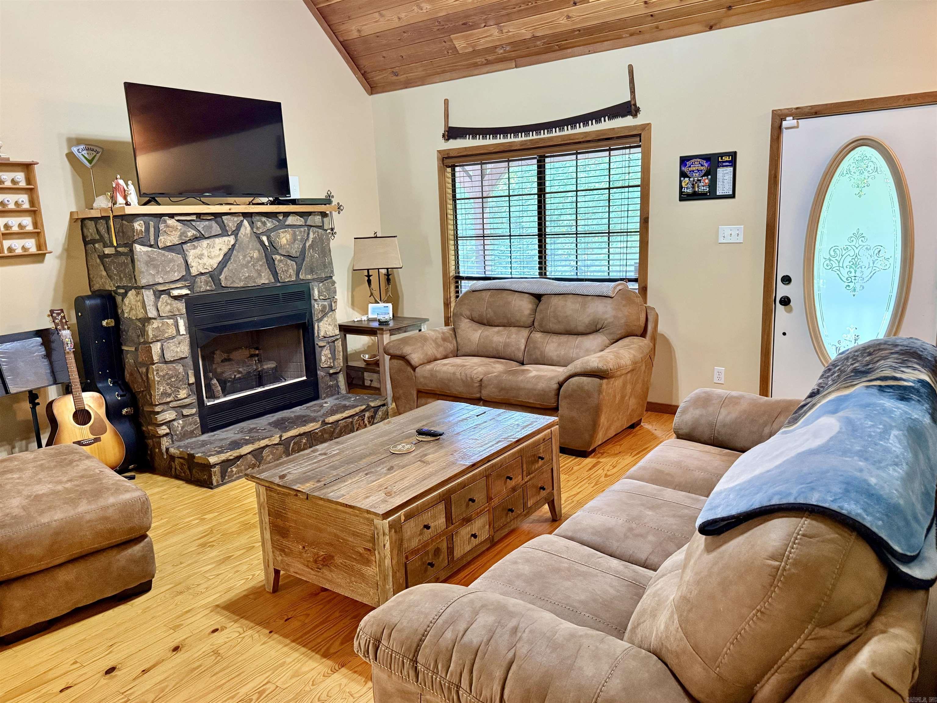 50 Jackson Ridge