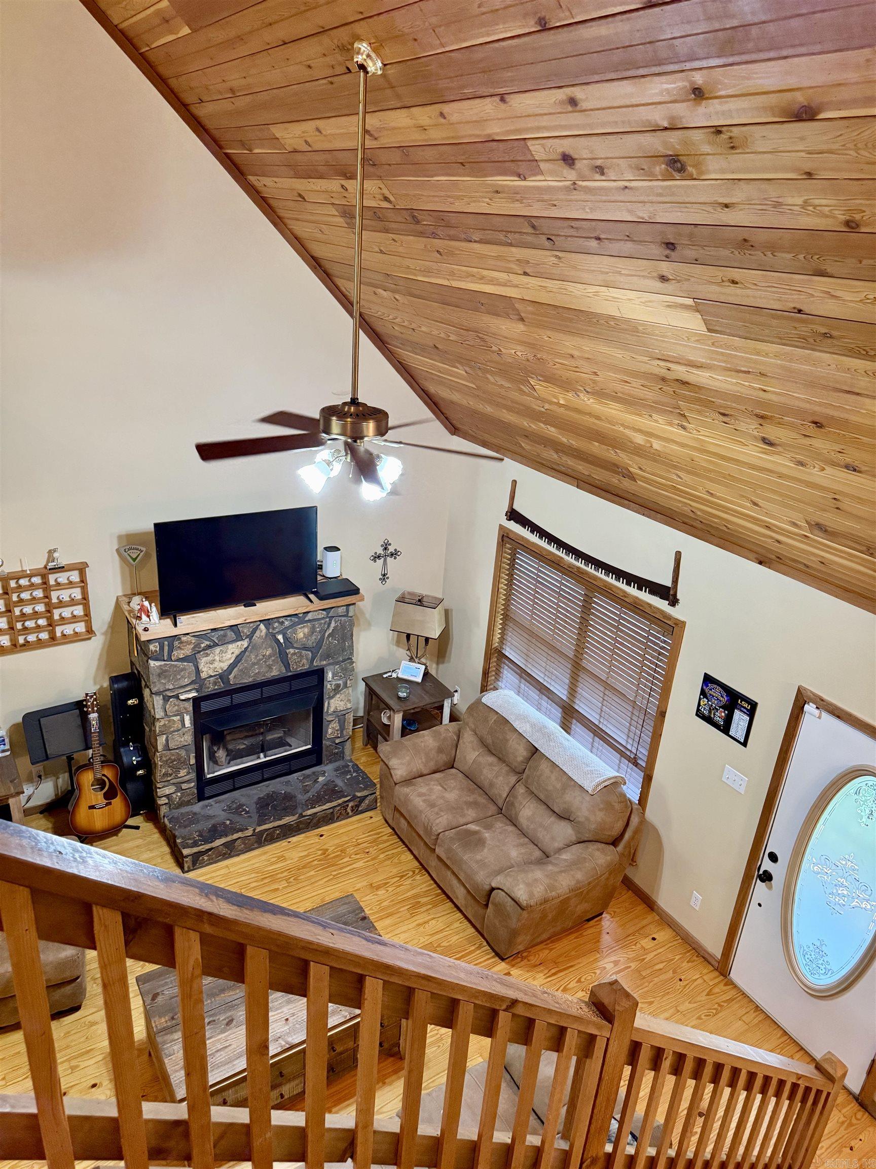 50 Jackson Ridge