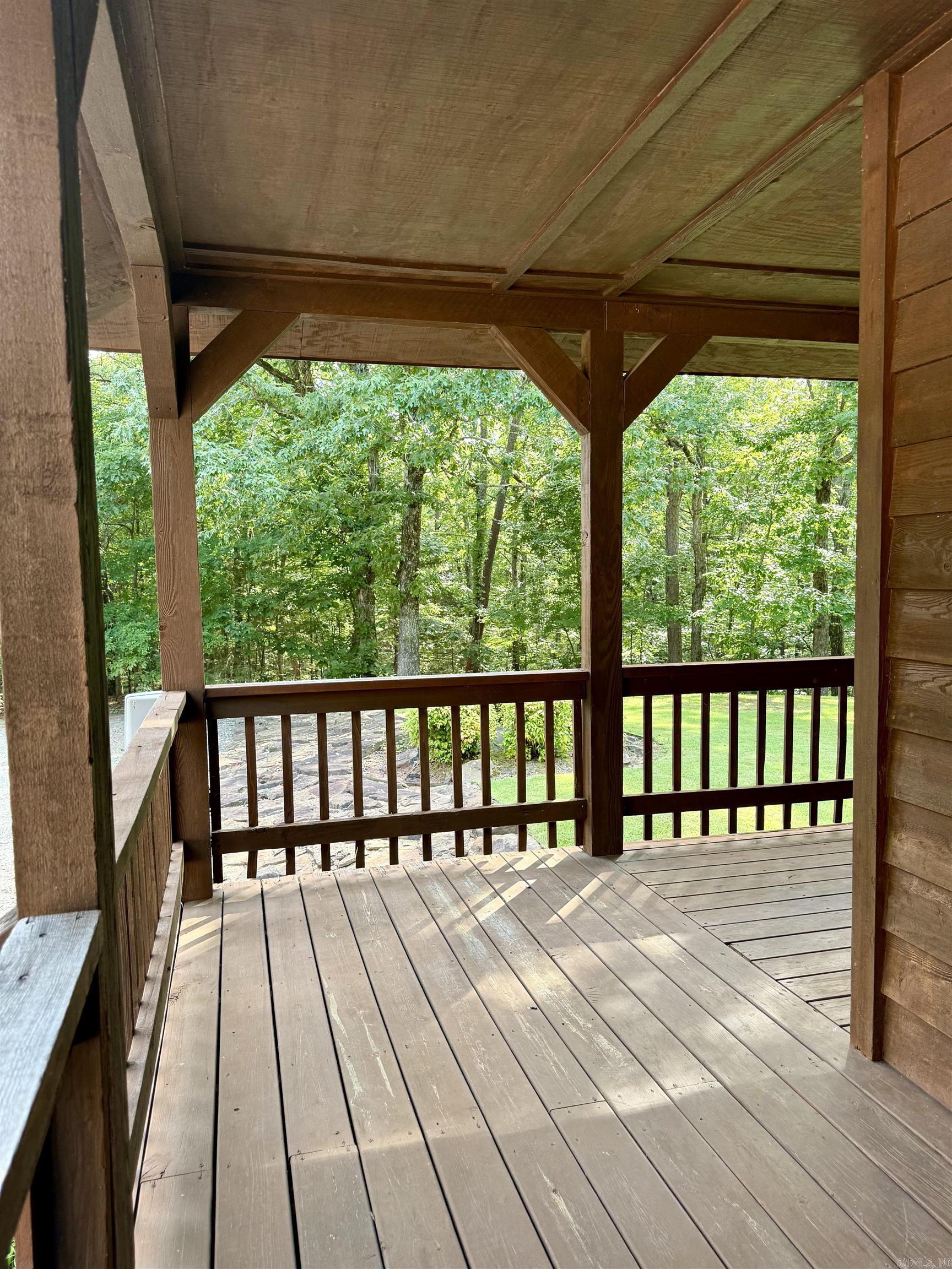 50 Jackson Ridge