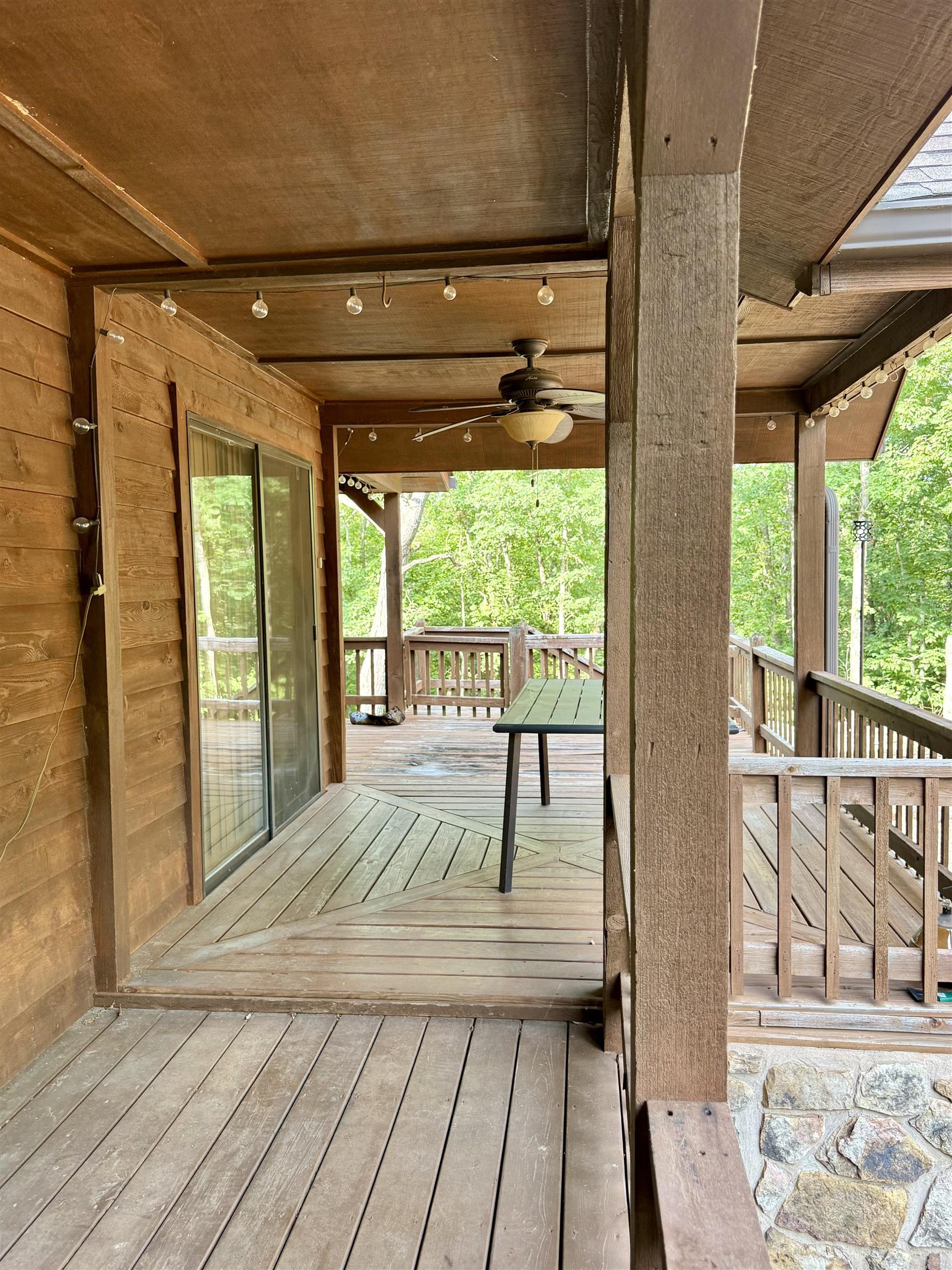 50 Jackson Ridge