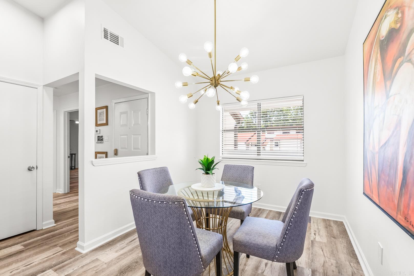 301 Kings Row Drive Unit: 106