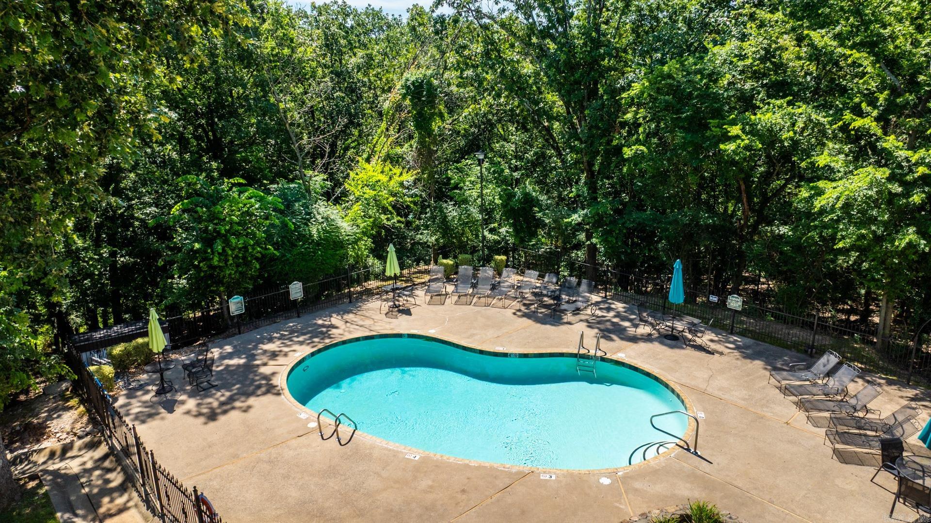301 Kings Row Drive Unit: 106