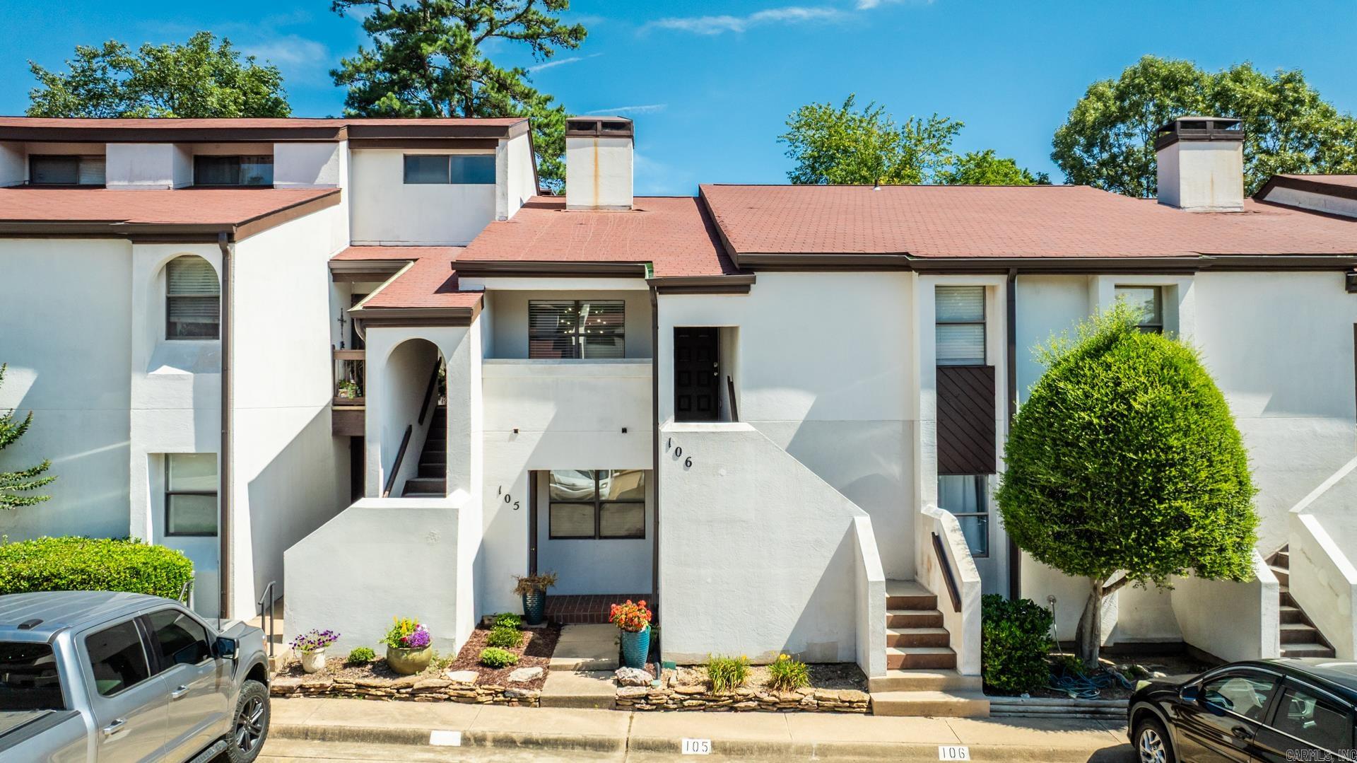 301 Kings Row Drive Unit: 106