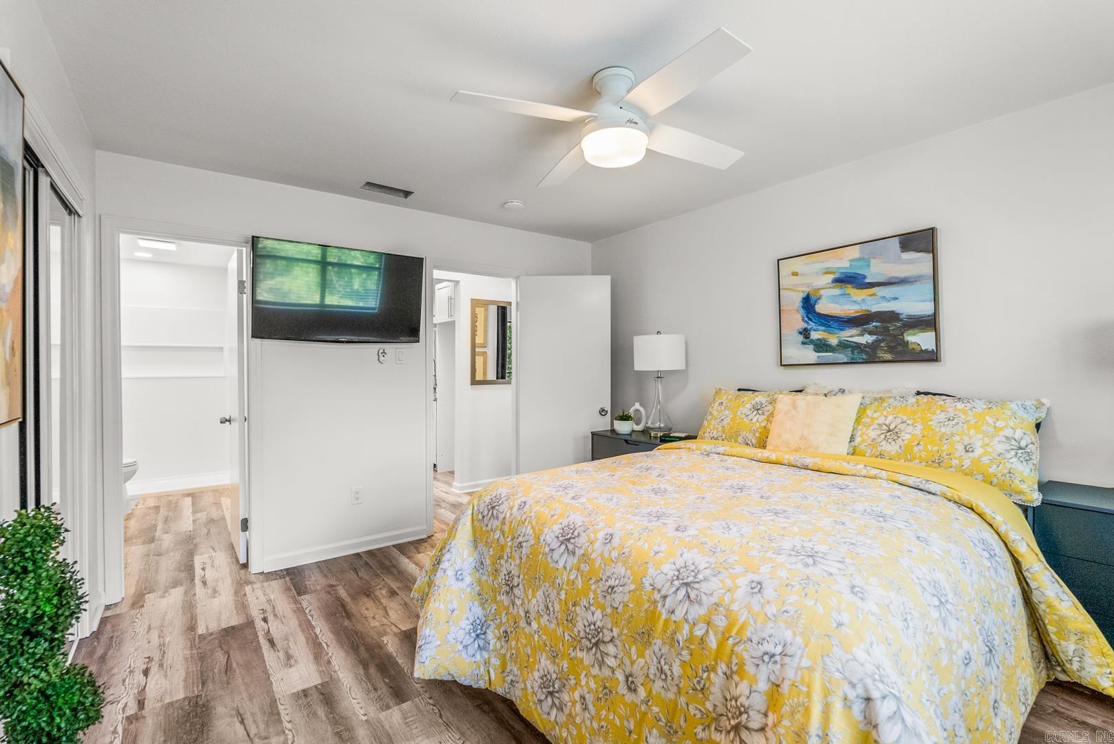 301 Kings Row Drive Unit: 106