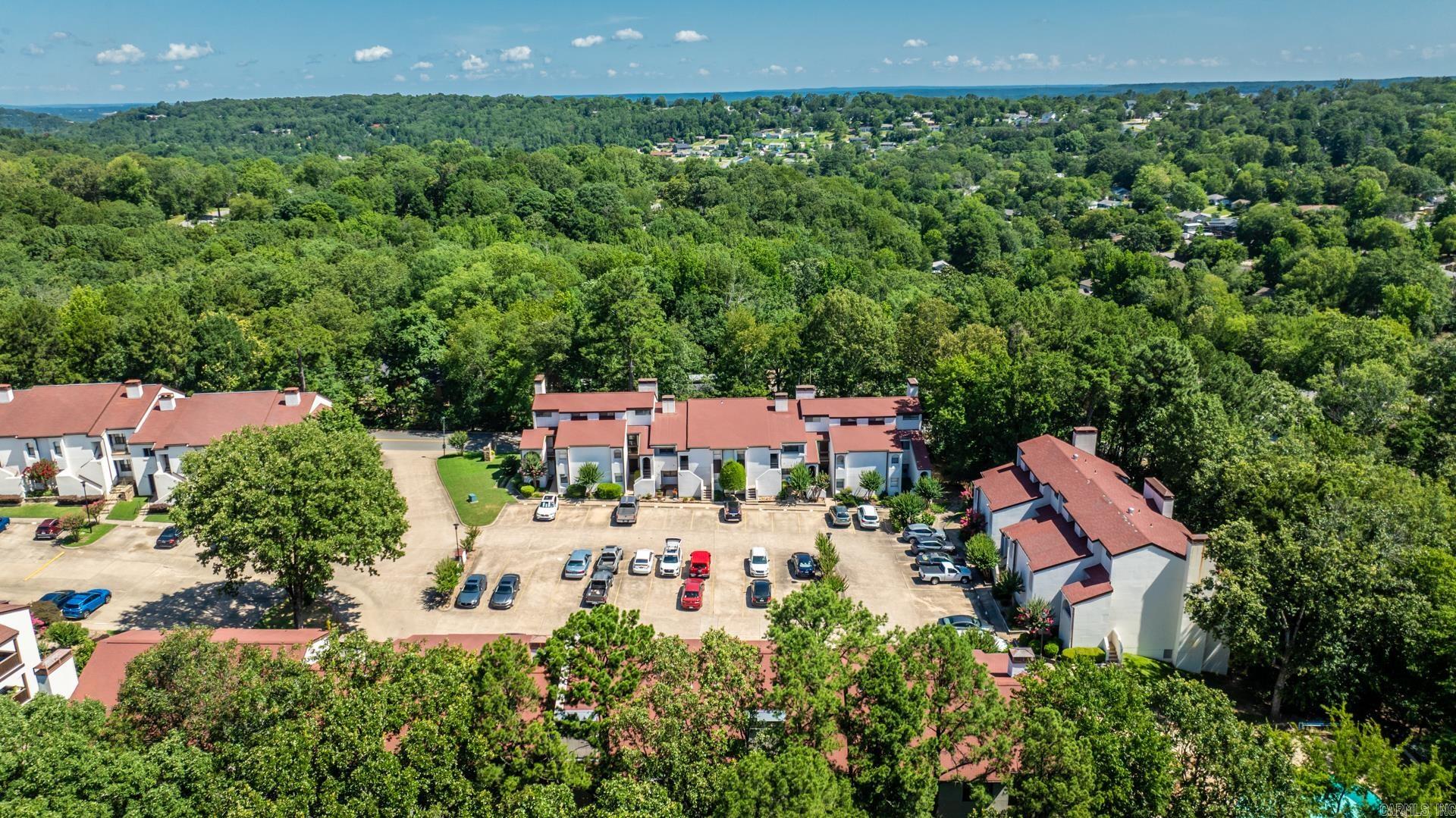 301 Kings Row Drive Unit: 106