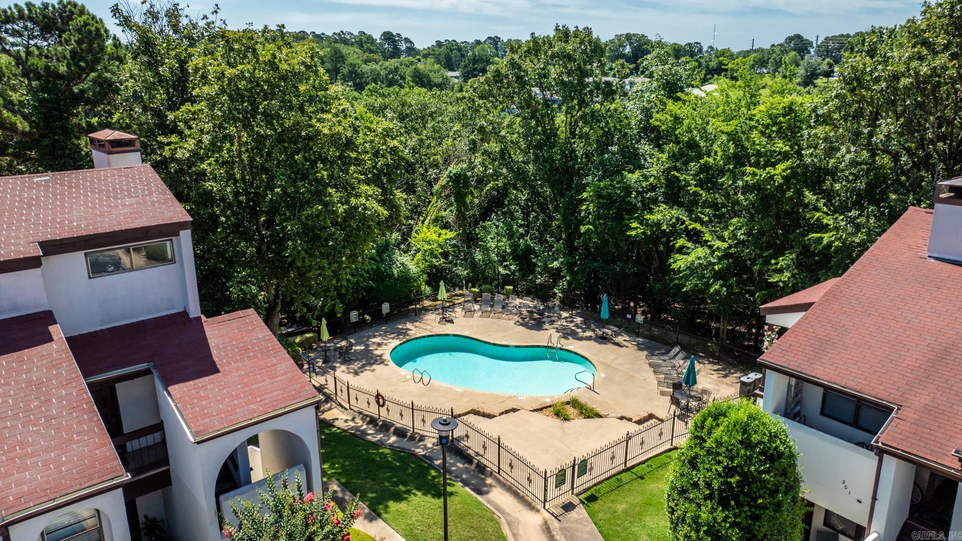 301 Kings Row Drive Unit: 106