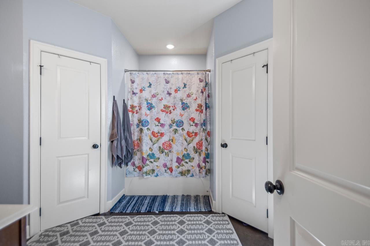 3565 Lazy Creek Trail