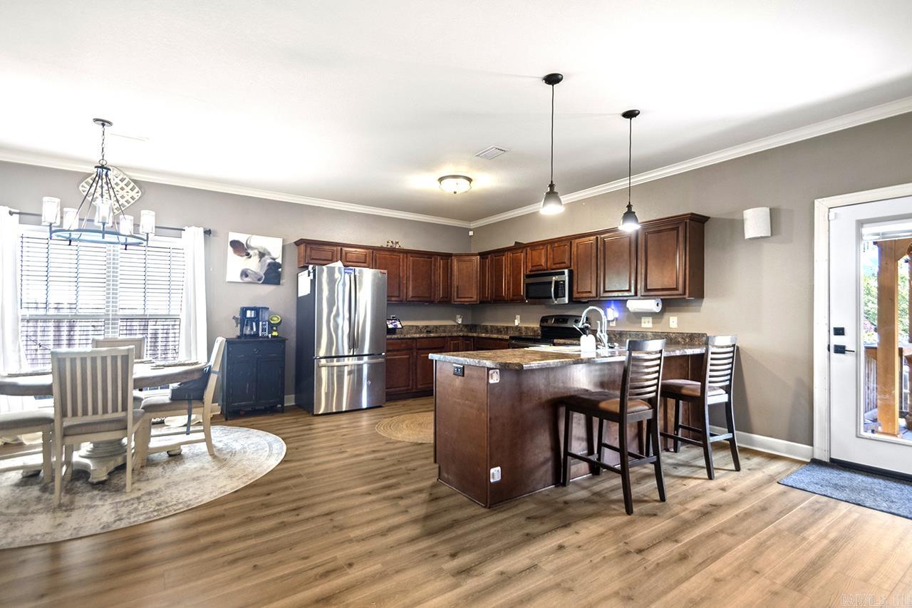 3565 Lazy Creek Trail