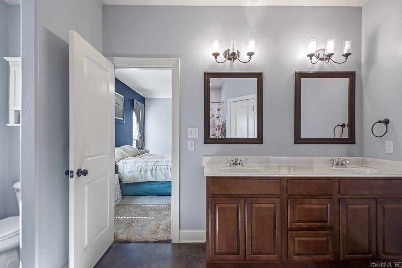 3565 Lazy Creek Trail