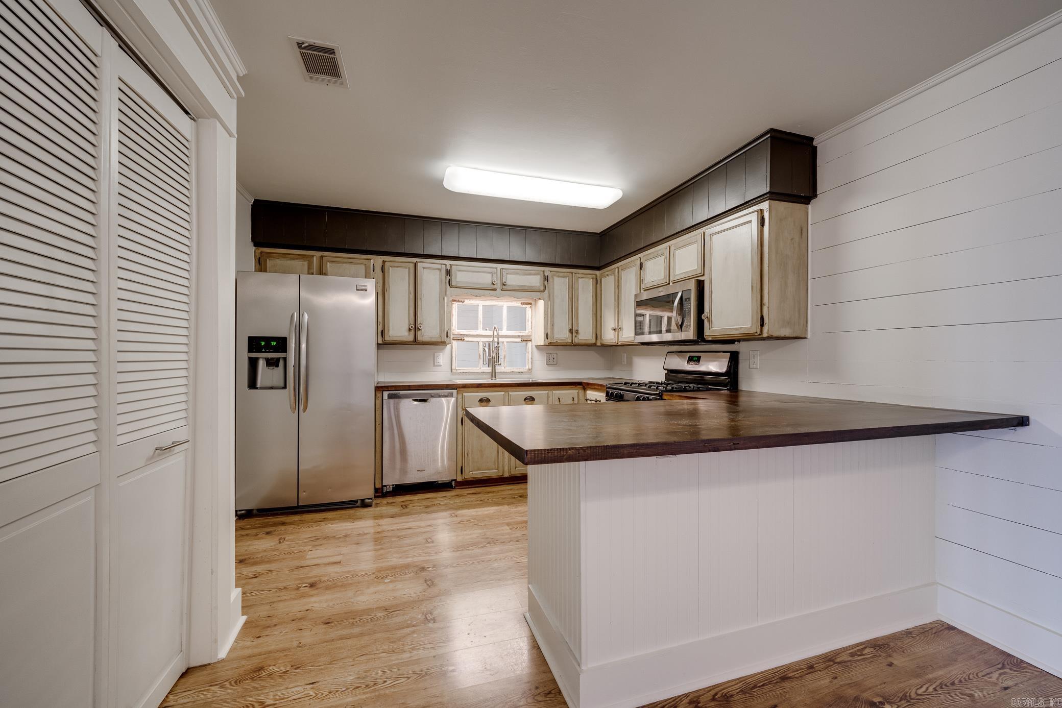 1005 S German Lane #43