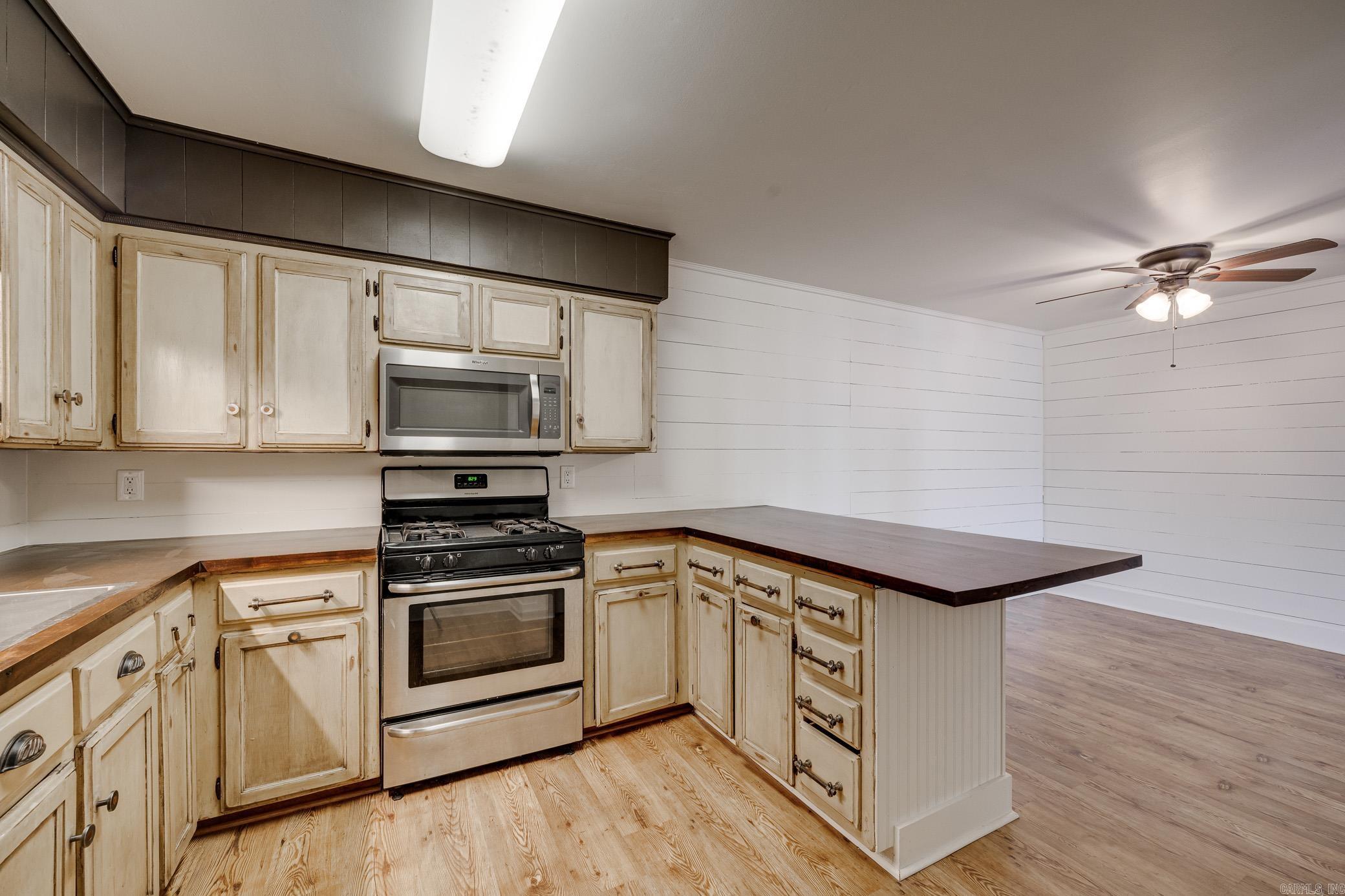 1005 S German Lane #43